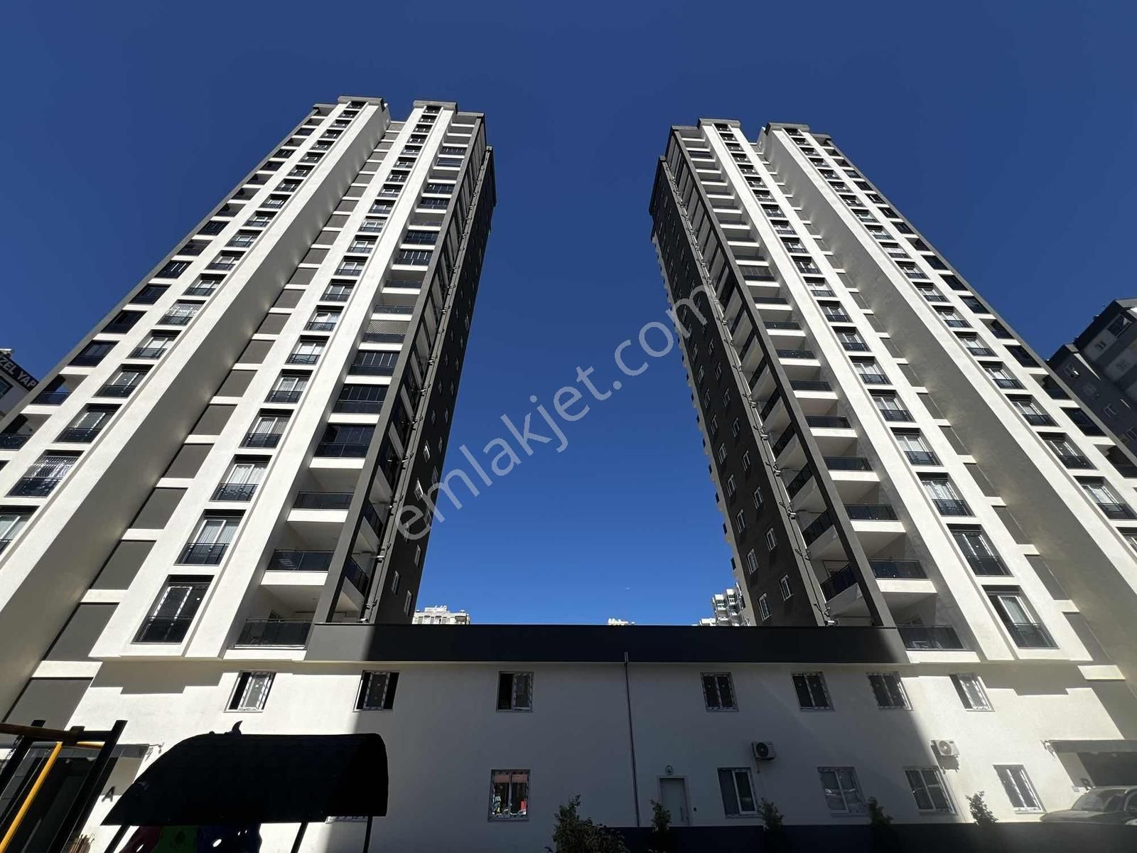 Pınarda Site İçi 3+1 K.mutfak Ç.banyo G.odası Havuz+ K.otoparklı - Görsel 6