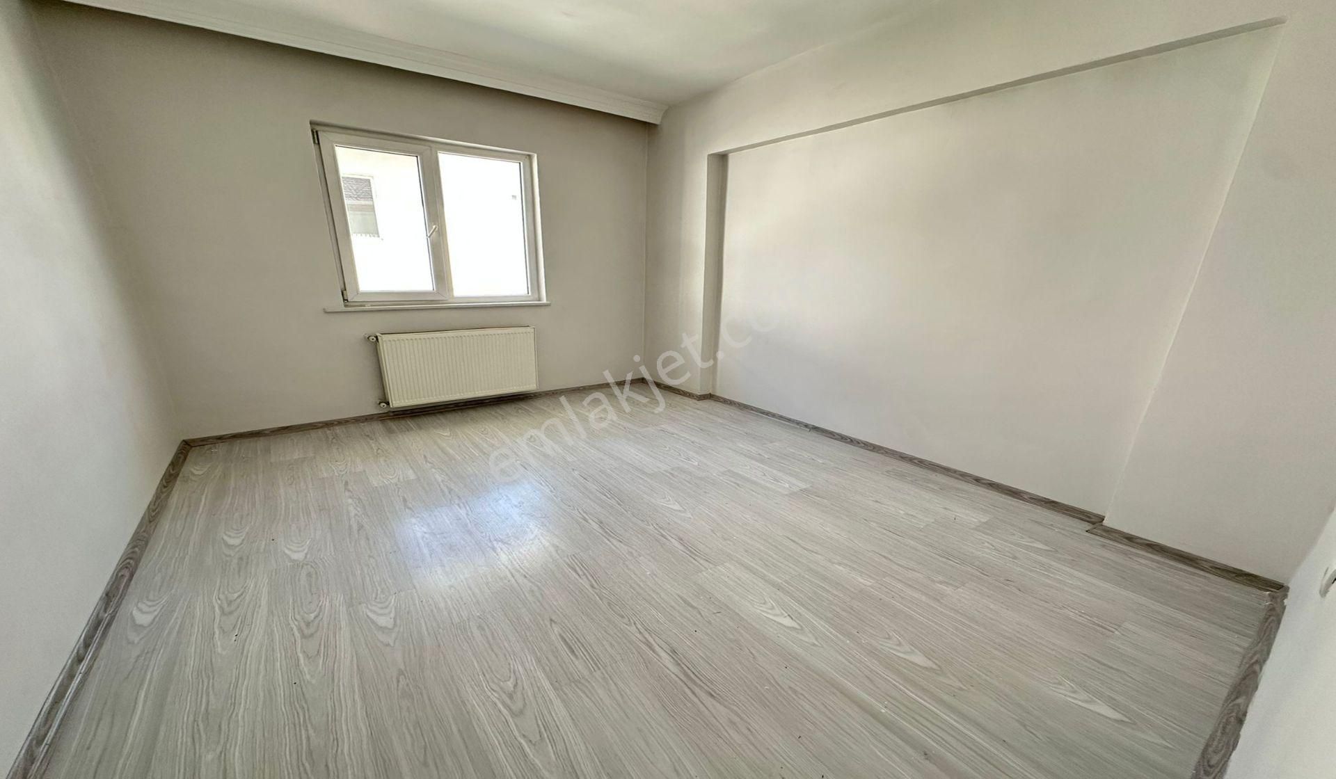 Kuşcağız Cadde Üzeri 3.katta Full Yapılı Manzaralı 3+1 Bağımsız - Görsel 18