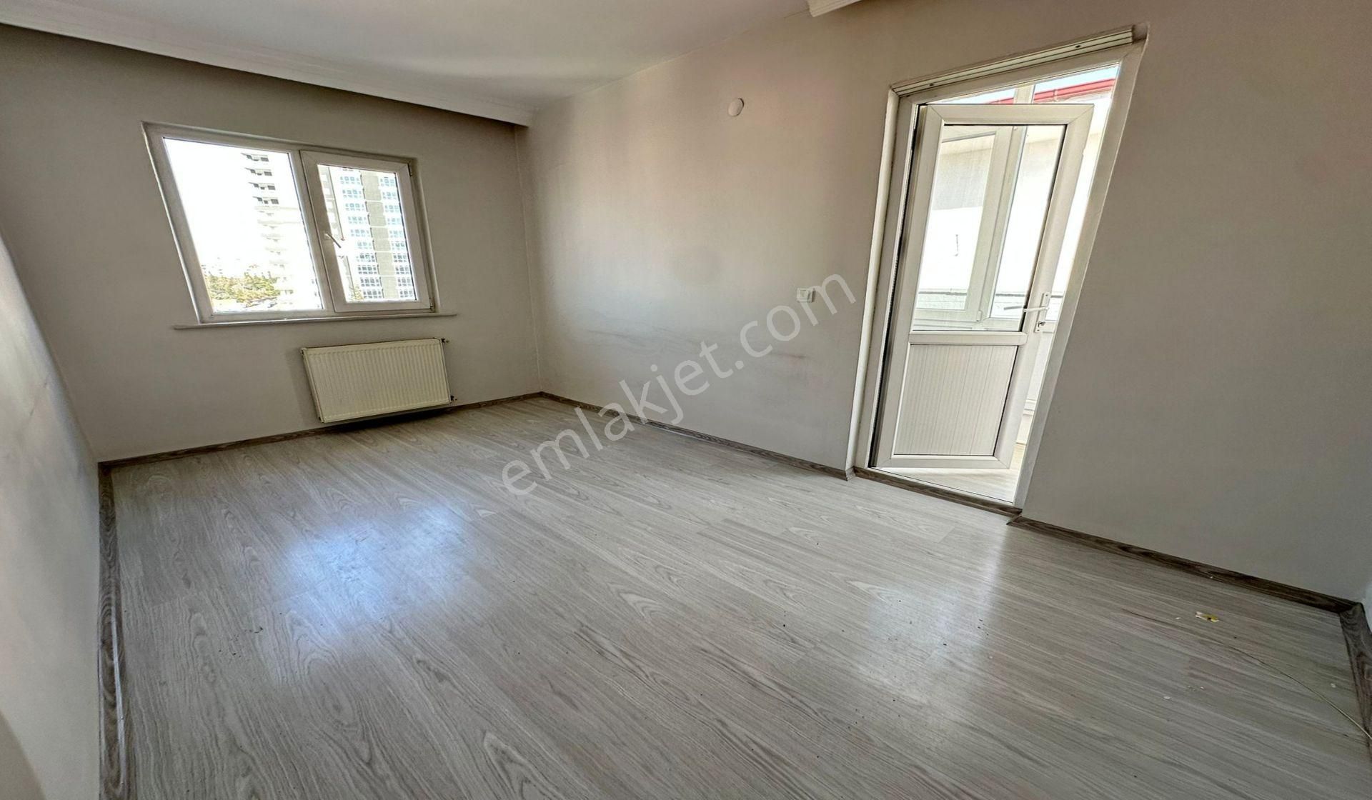 Kuşcağız Cadde Üzeri 3.katta Full Yapılı Manzaralı 3+1 Bağımsız - Görsel 26