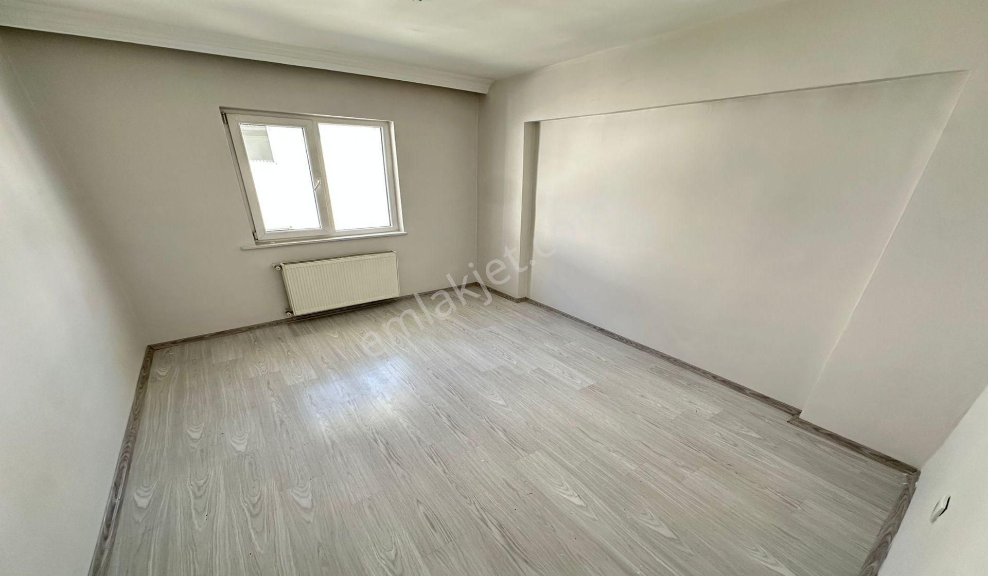 Kuşcağız Cadde Üzeri 3.katta Full Yapılı Manzaralı 3+1 Bağımsız - Görsel 12
