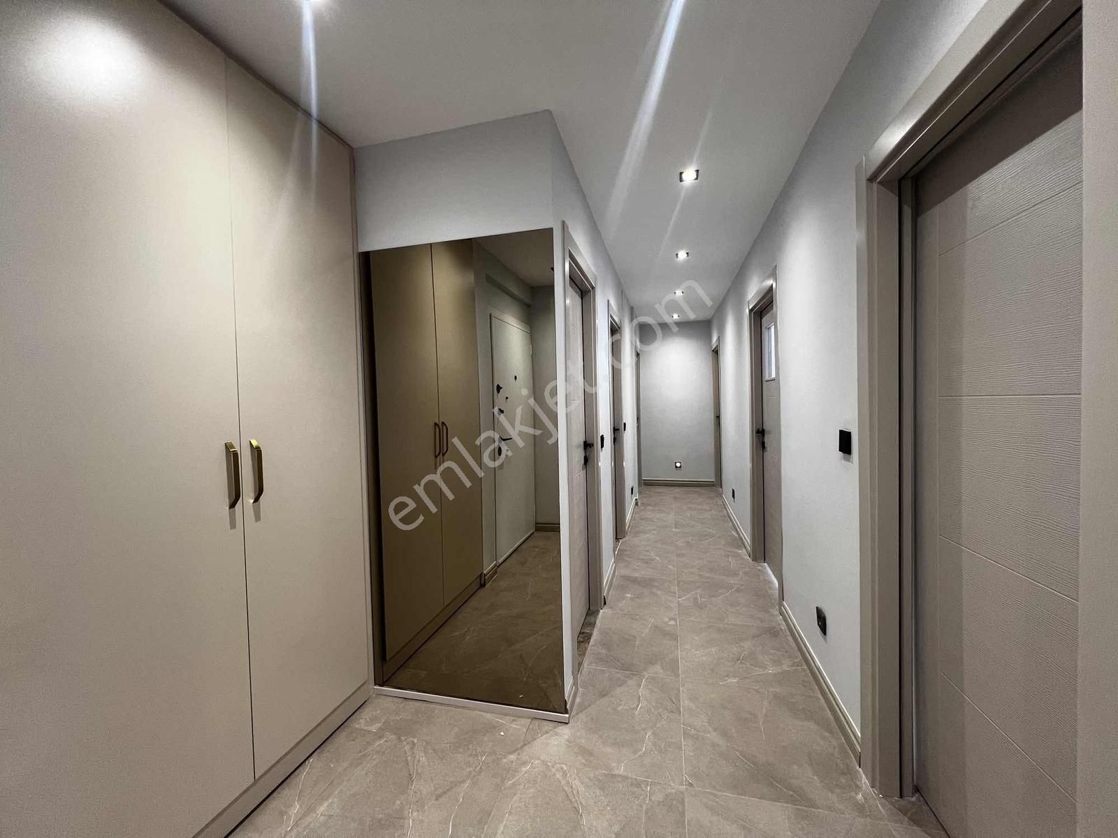 Huzur Evlerinde Site İçi 3+1 K.mutfak Ful+ful Extralı Lüx Daire - Görsel 15