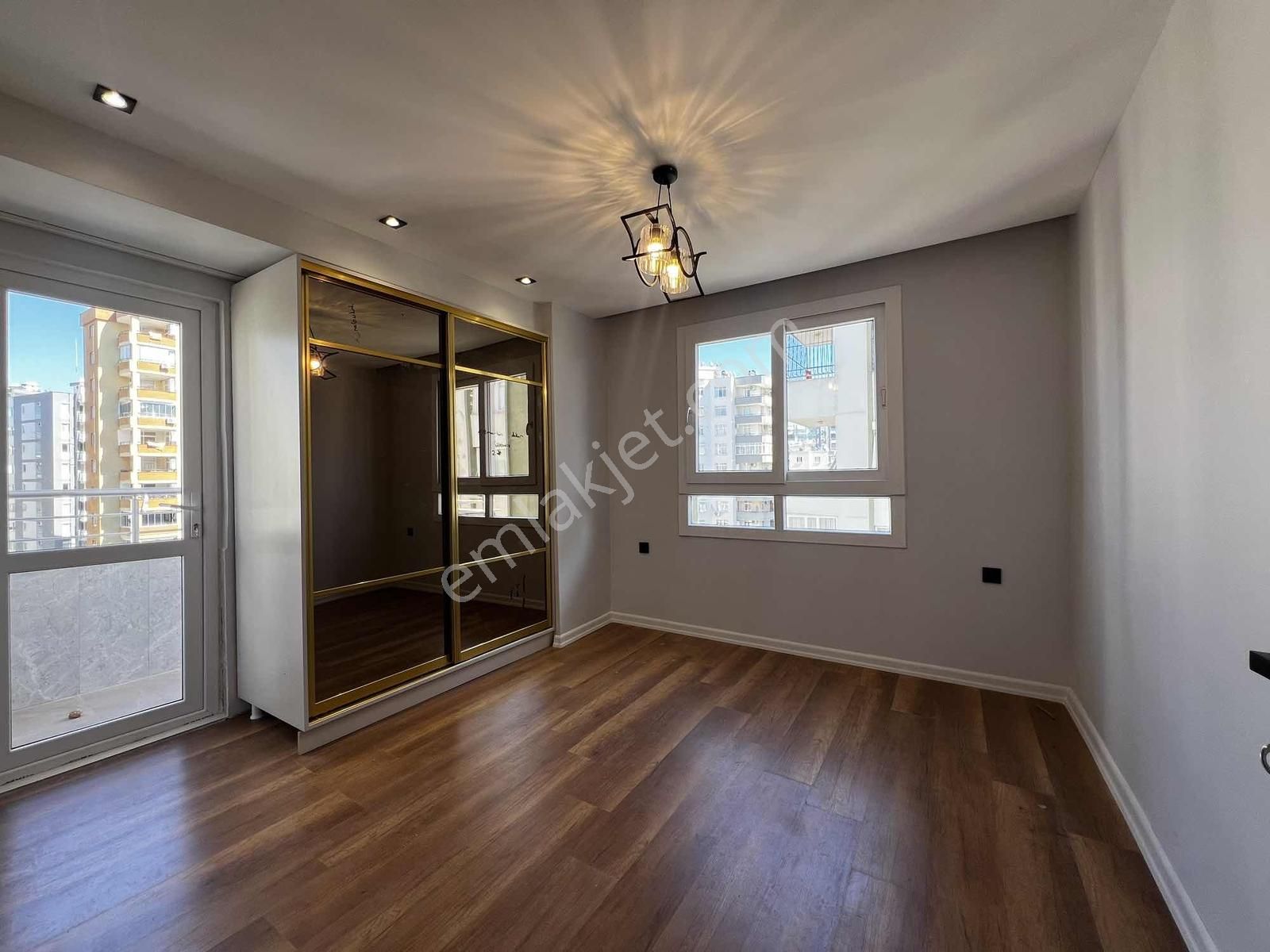 Huzur Evlerinde Site İçi 3+1 K.mutfak Ful+ful Extralı Lüx Daire - Görsel 7