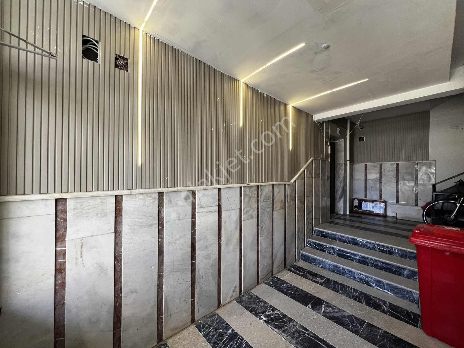 Huzur Evlerinde Site İçi 3+1 K.mutfak Ful+ful Extralı Lüx Daire - Görsel 2