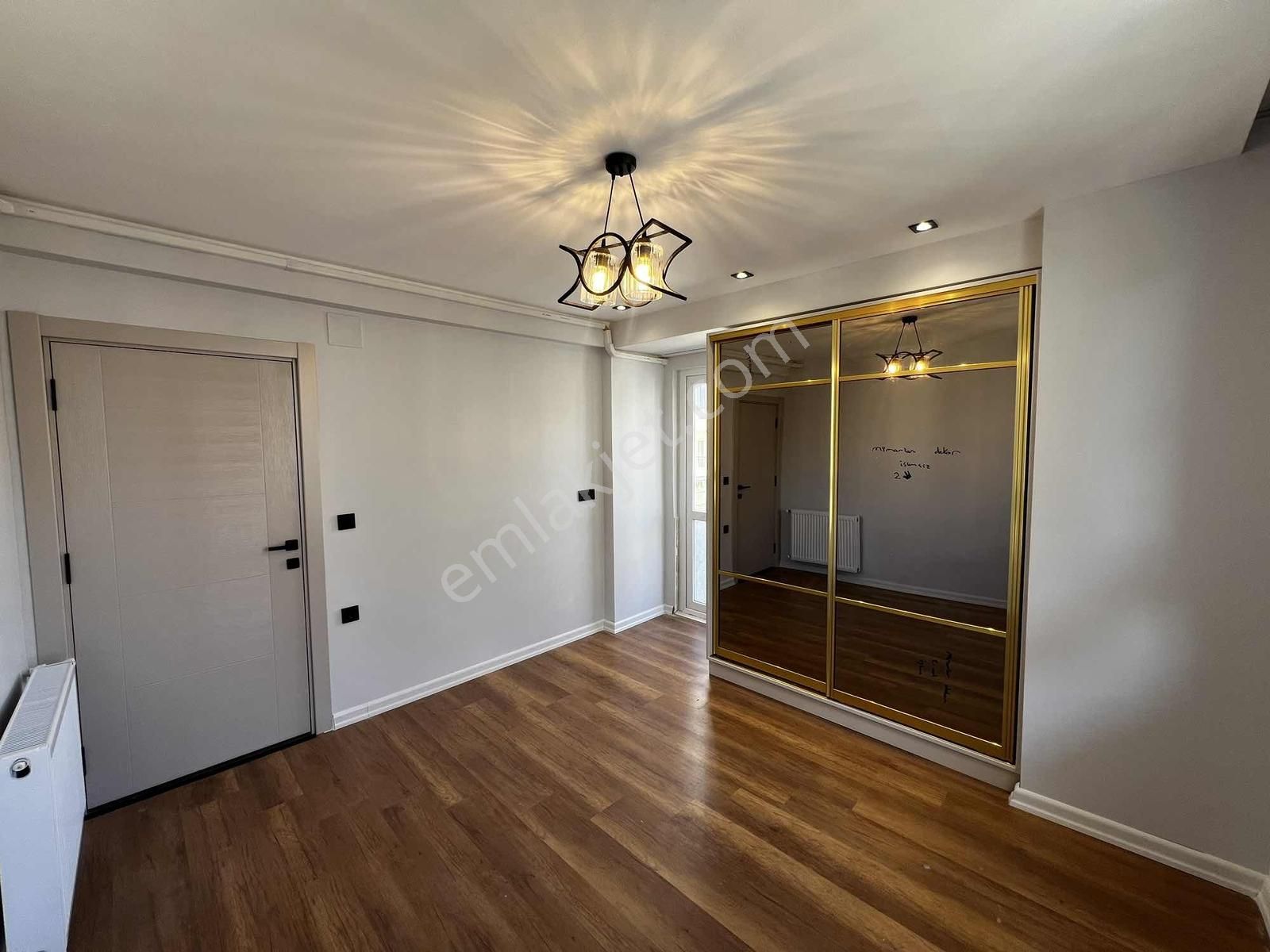 Huzur Evlerinde Site İçi 3+1 K.mutfak Ful+ful Extralı Lüx Daire - Görsel 5