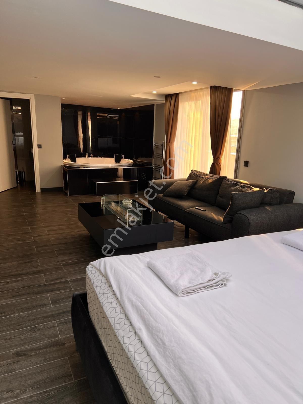 Jakuzi Ve Cam Tavanlı Penthouse - Görsel 9