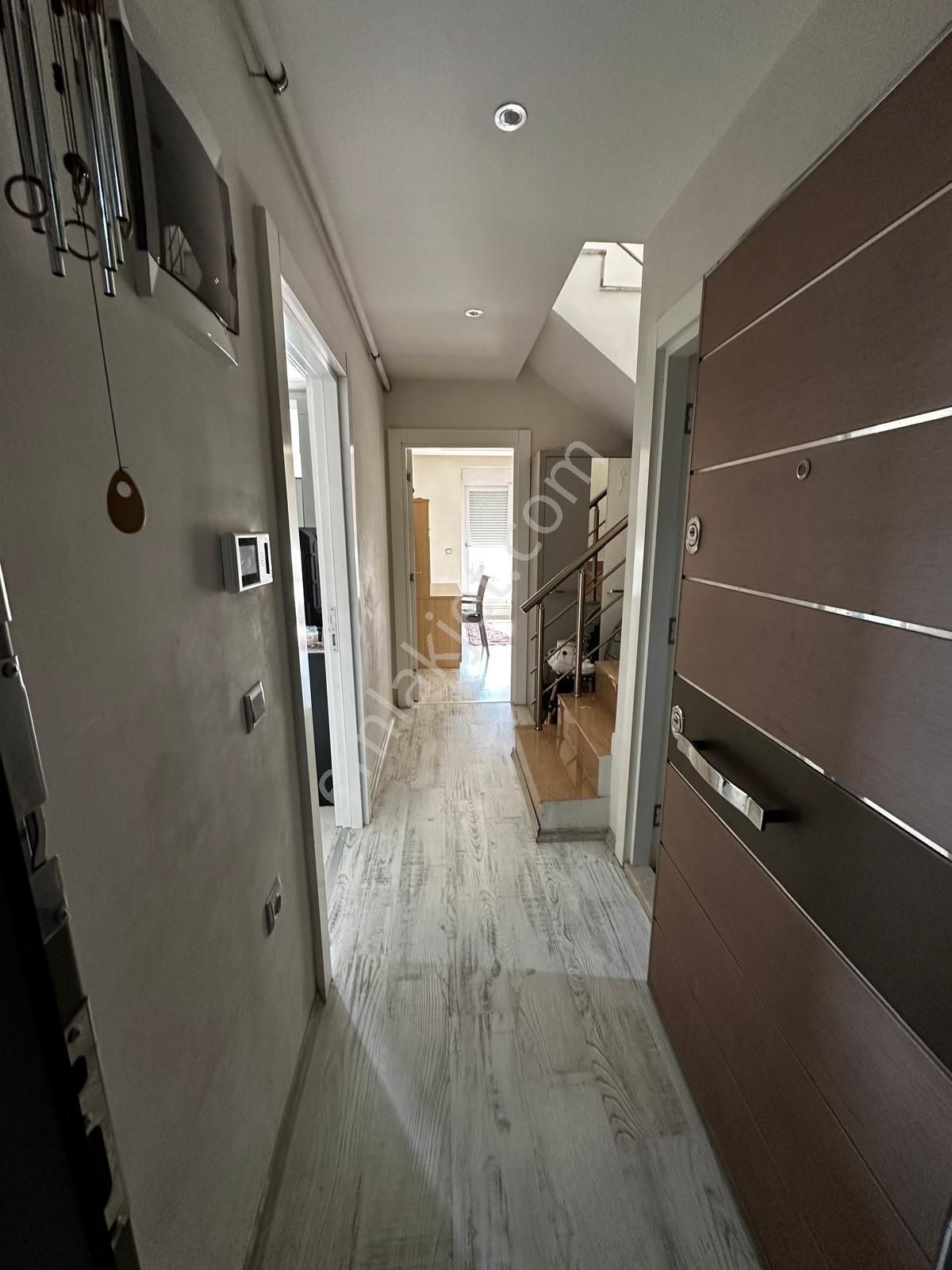 Konyaaltı'nda Eşyalı 3+1 Dubleks Daire, Geniş Teraslı - Görsel 29