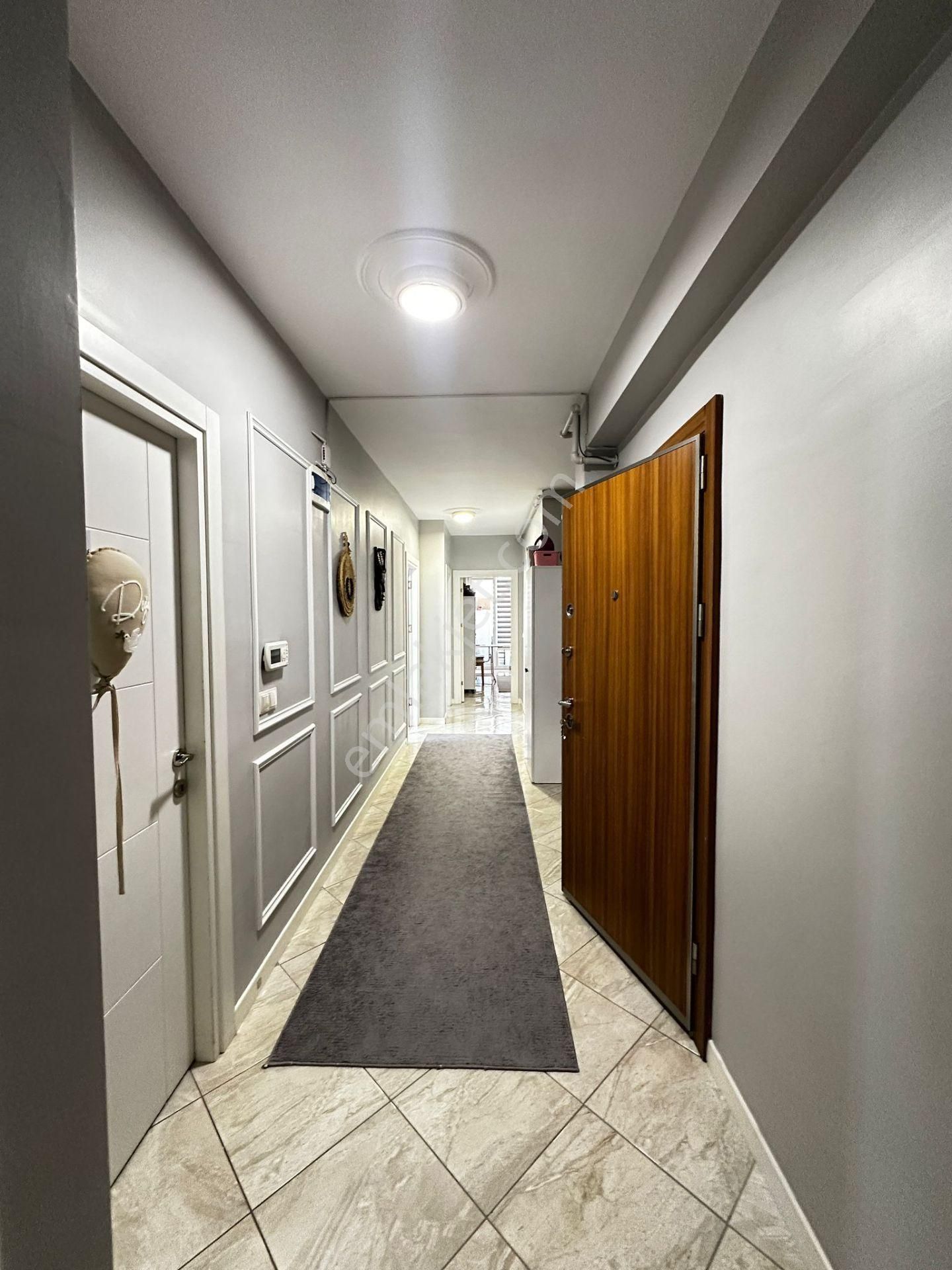 Kavaklı Merkezi Konum'da 3+1 Ebeveyn Banyo Geniş M2 Satılık Arakat !! - Görsel 7