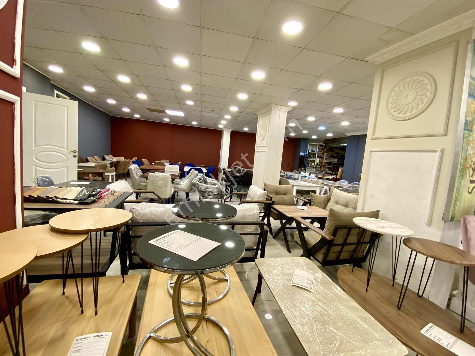 Şehit Teğmen Yavuzer Caddesi Üzerinde 750 M² Dev Ticari Dükkan - Görsel 28