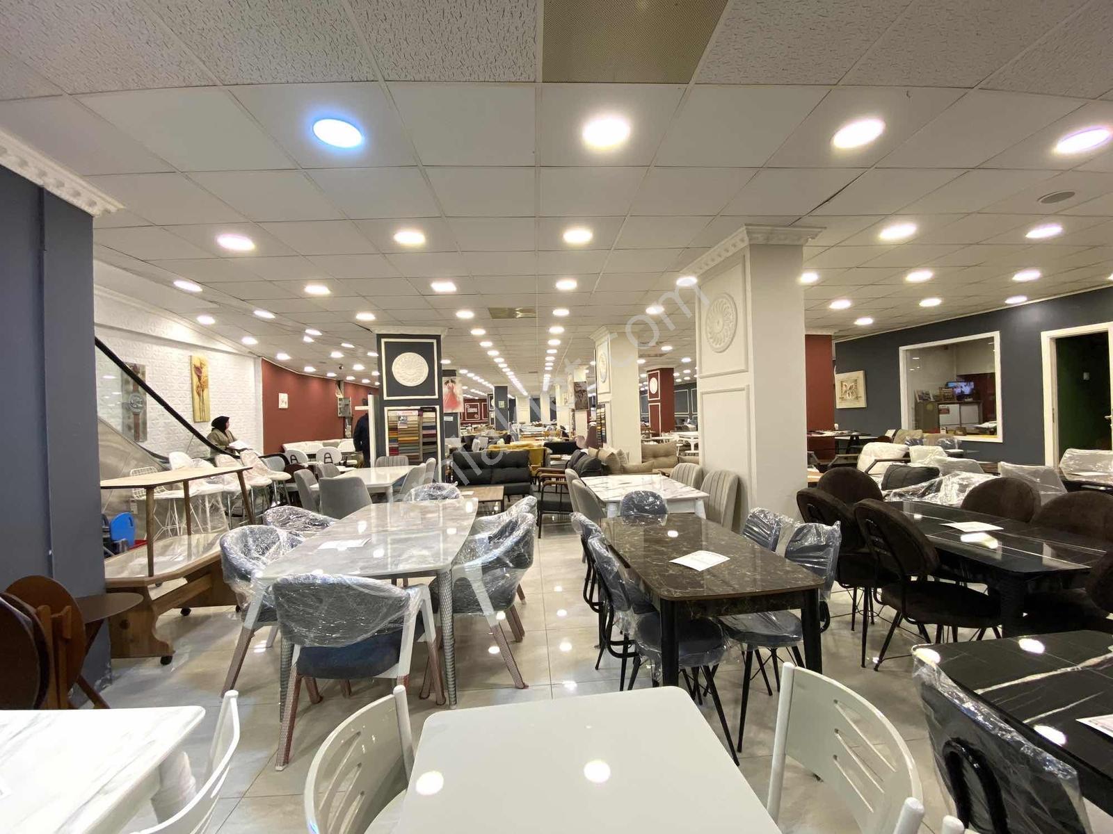 Şehit Teğmen Yavuzer Caddesi Üzerinde 750 M² Dev Ticari Dükkan - Görsel 35