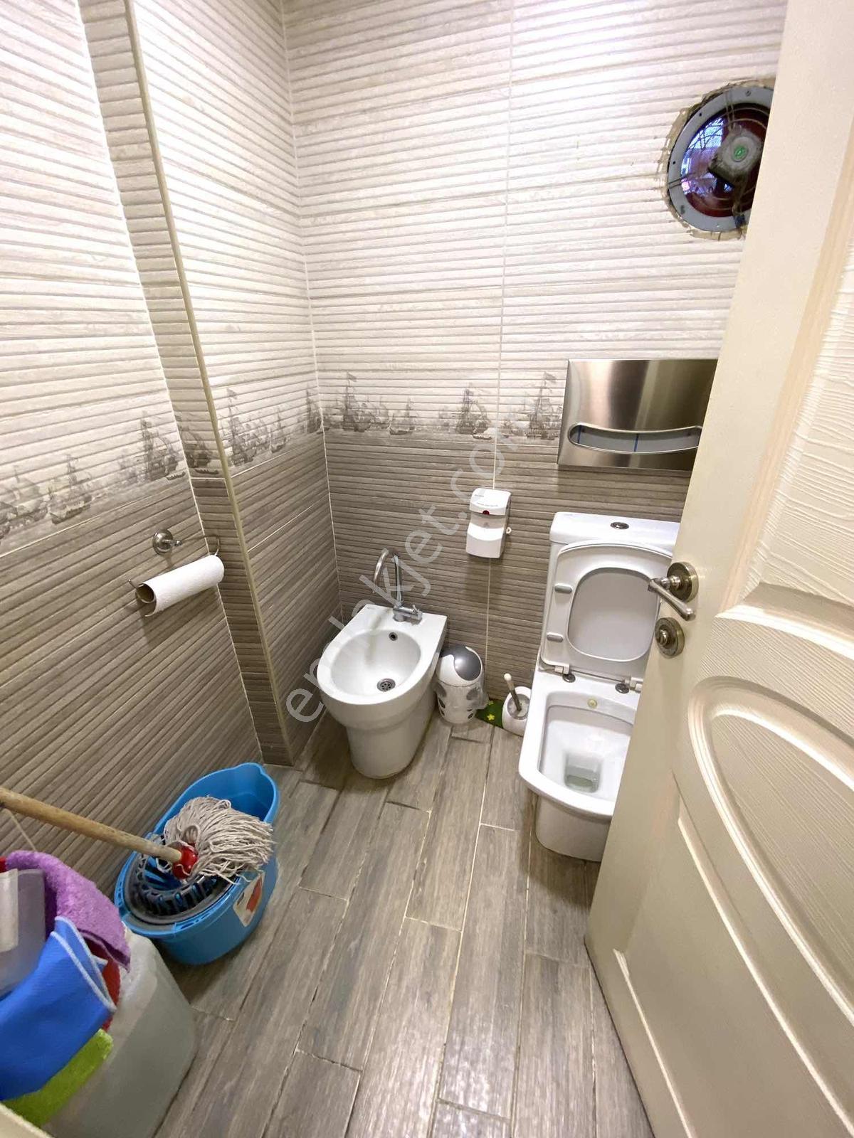Şehit Teğmen Yavuzer Caddesi Üzerinde 750 M² Dev Ticari Dükkan - Görsel 23