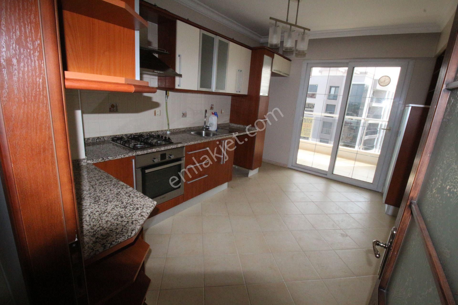 Arga'dan Buca Fırat Mh.site İçi 3+1 140m2 Kiralık Daire - Görsel 14