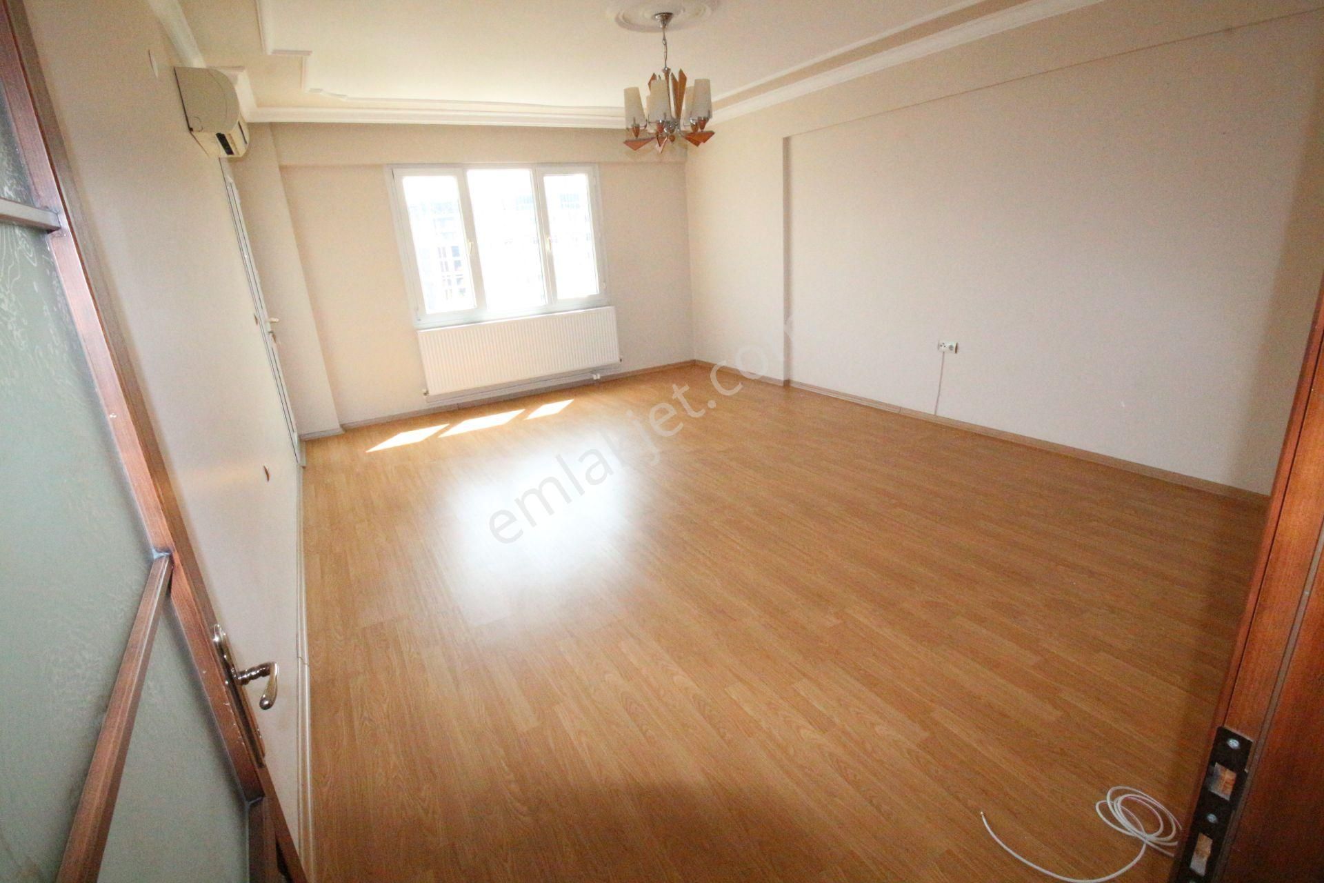 Arga'dan Buca Fırat Mh.site İçi 3+1 140m2 Kiralık Daire - Görsel 3