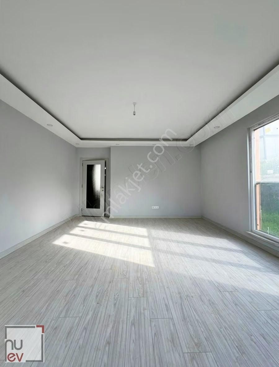 Bahçe Kullanımlı Ferah 2+1 Kiralık Daire-nuev - Görsel 6