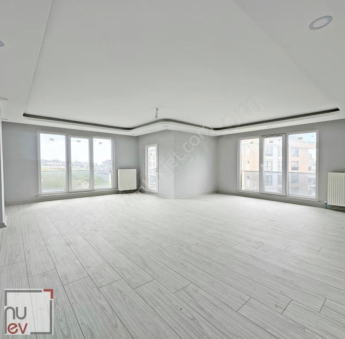 Beylikdüzü'nde Arakat Geniş M2 Li Sıfır 3+1-nuev - Görsel 2