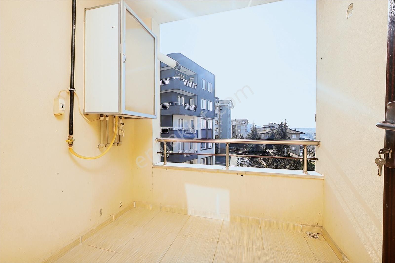 Remax Advantage'den Hüdavendigar'da 3+1 Ferah Daire - Görsel 14