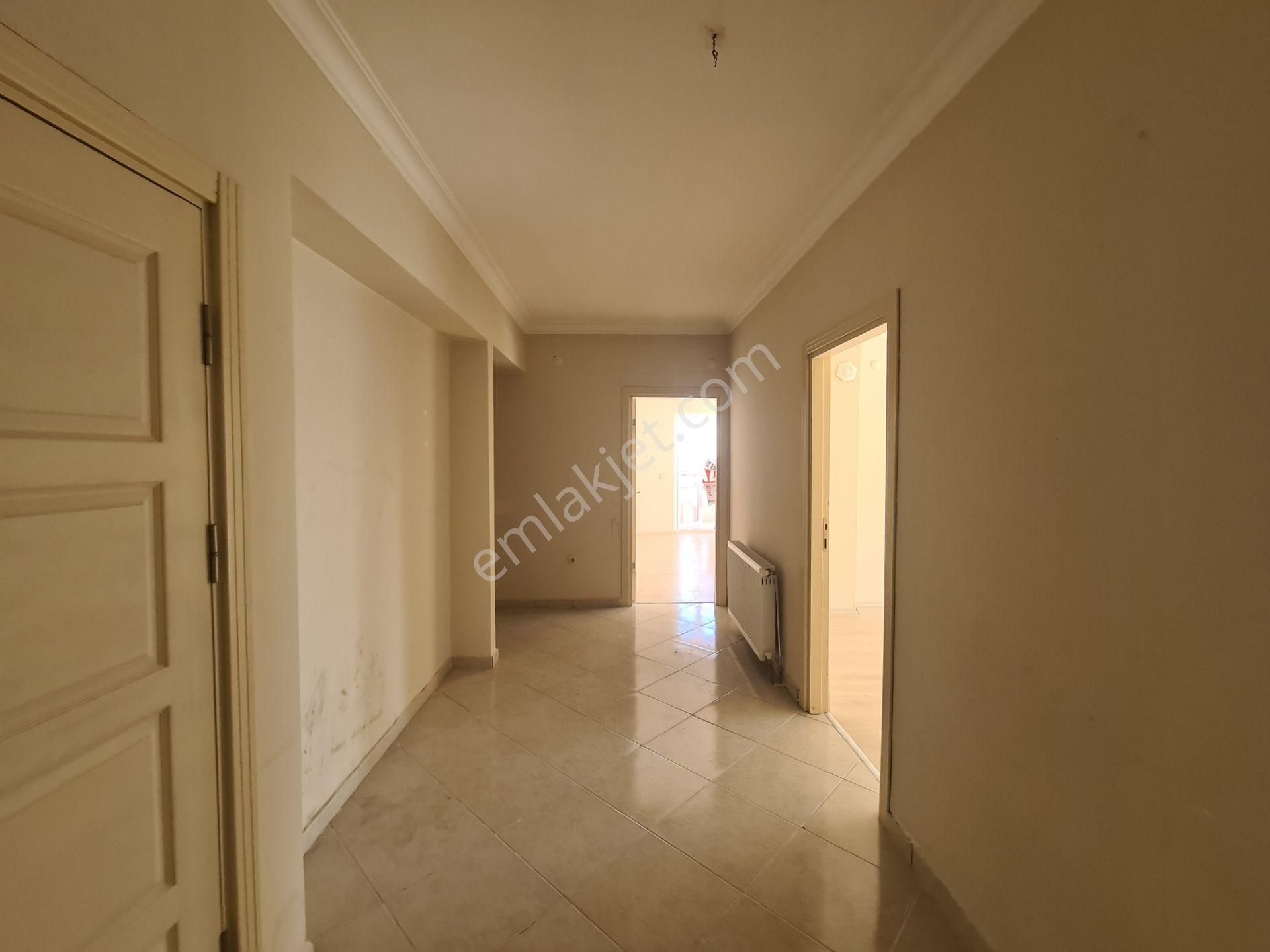 Yükseltepe Vadikent Yakını 3.kat Manzaralı Asansörlü Kiralık 3+1 - Görsel 27