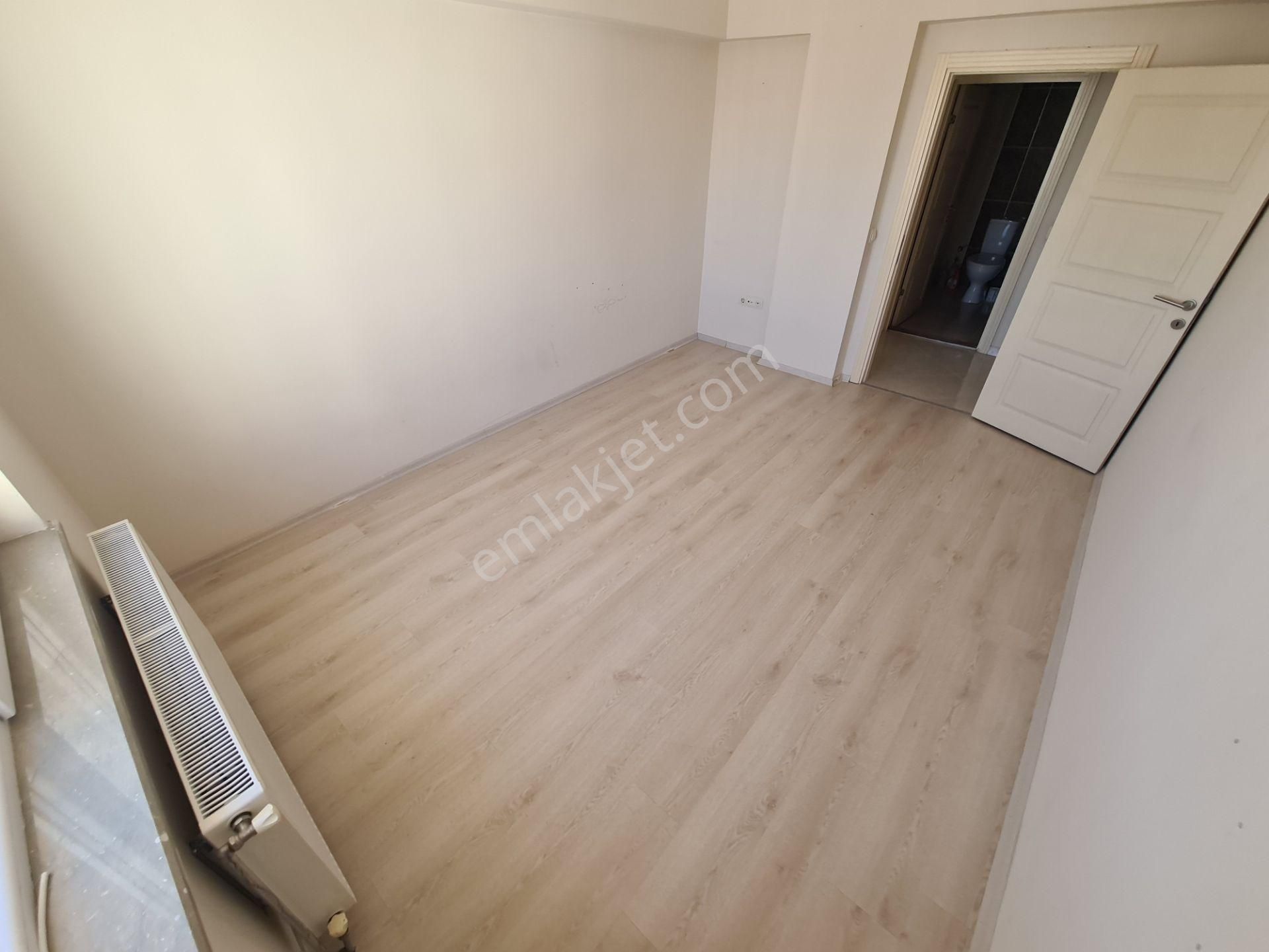 Yükseltepe Vadikent Yakını 3.kat Manzaralı Asansörlü Kiralık 3+1 - Görsel 16