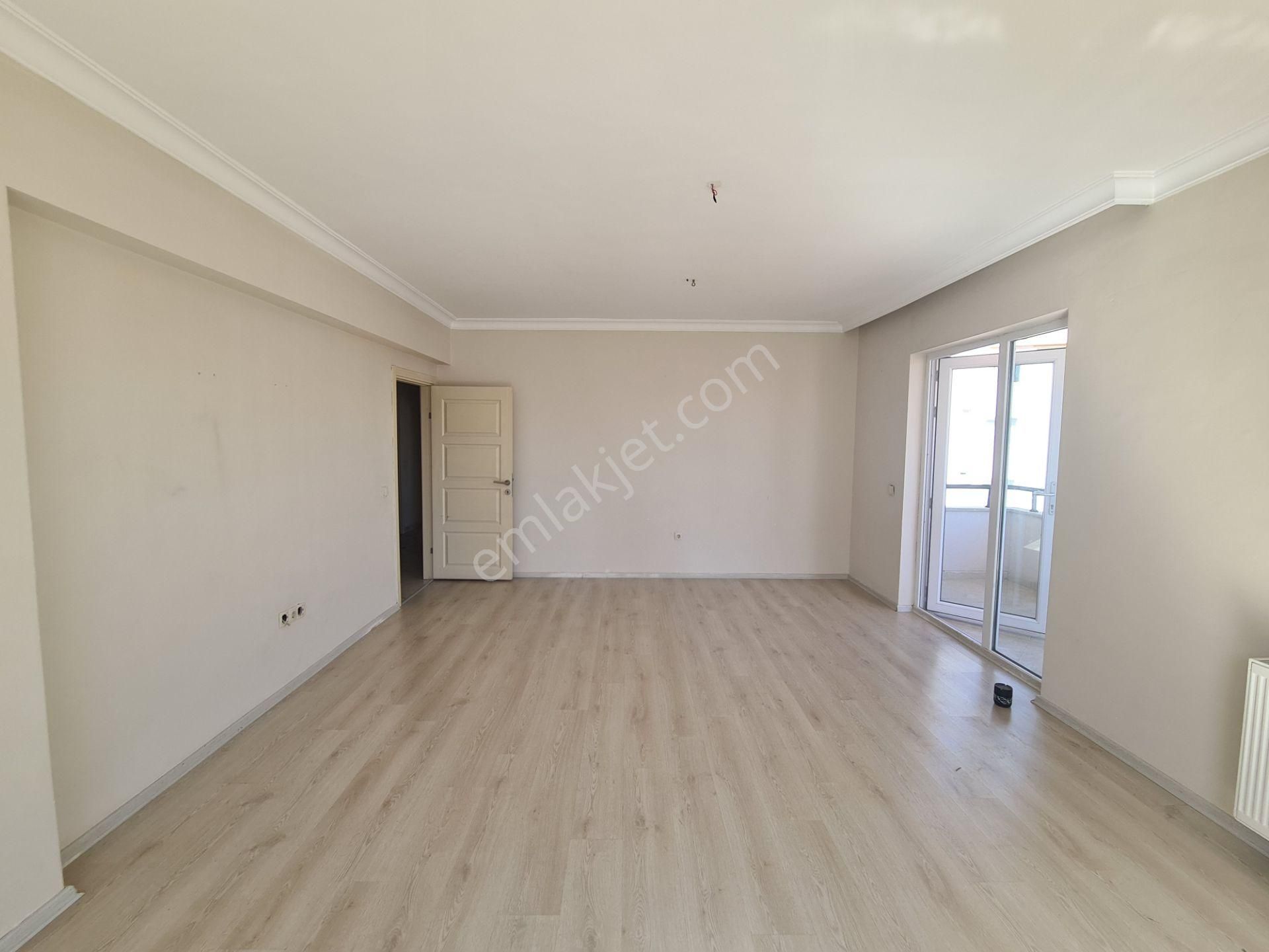 Yükseltepe Vadikent Yakını 3.kat Manzaralı Asansörlü Kiralık 3+1 - Görsel 34