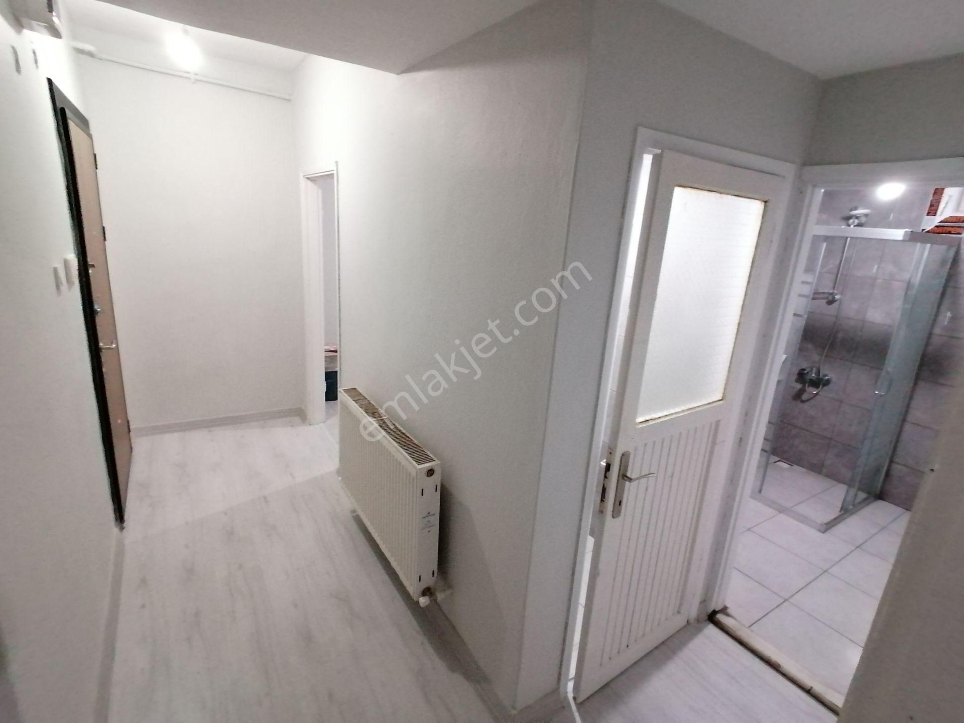 Yenibosna Metro Metrobüse Yakın Kiralık 1+1 Daire - Görsel 12
