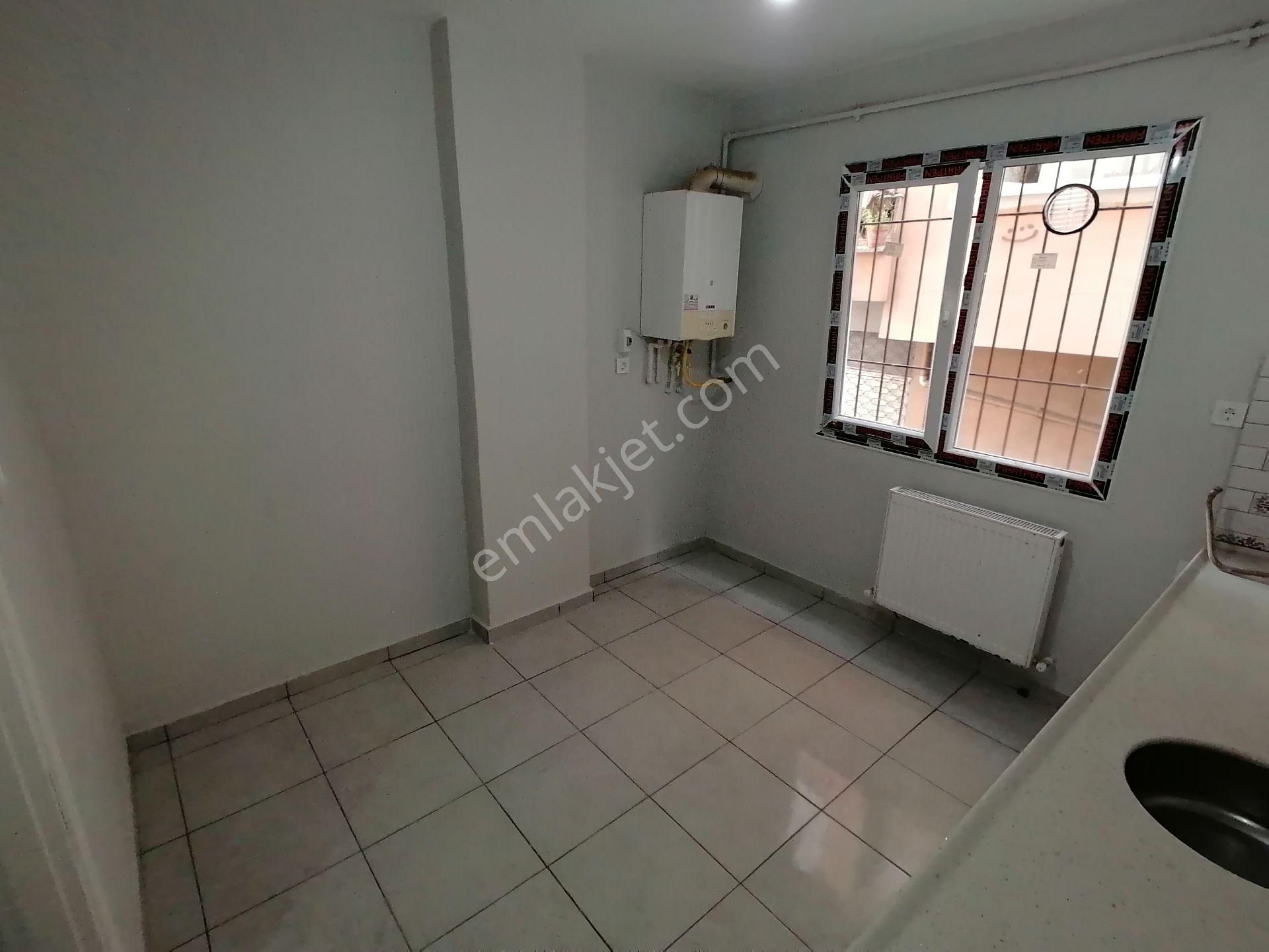 Yenibosna Metro Metrobüse Yakın Kiralık 1+1 Daire - Görsel 10