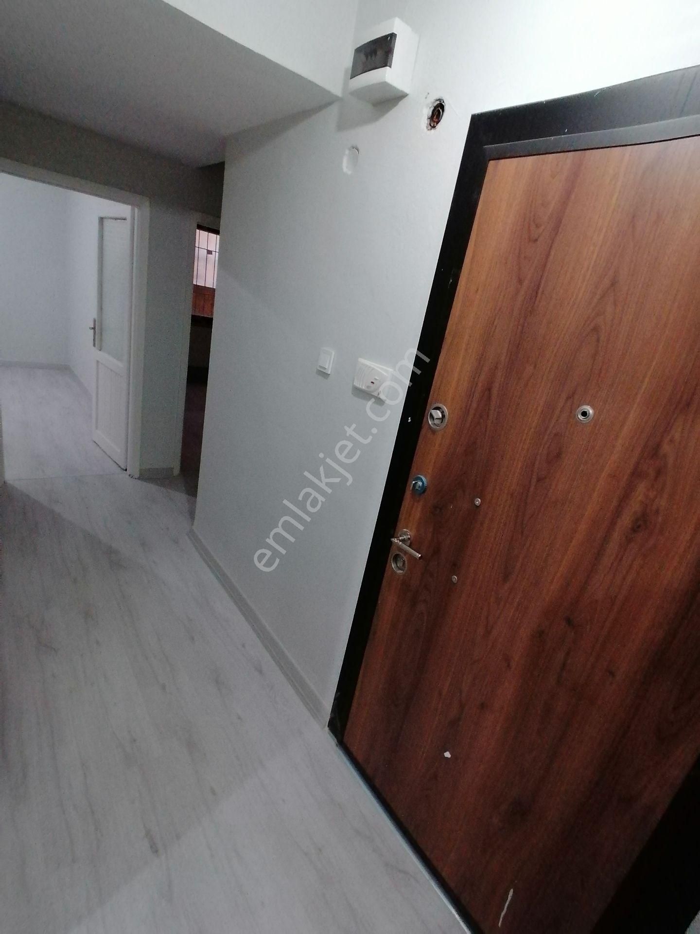 Yenibosna Metro Metrobüse Yakın Kiralık 1+1 Daire - Görsel 14