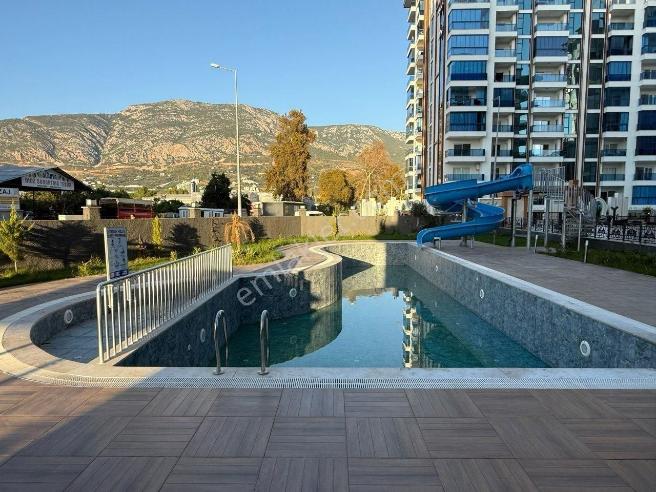 Alanya Mahmutlar’da Denize 500 Metre Sıfır 1+1 Satılık Daire - Görsel 16
