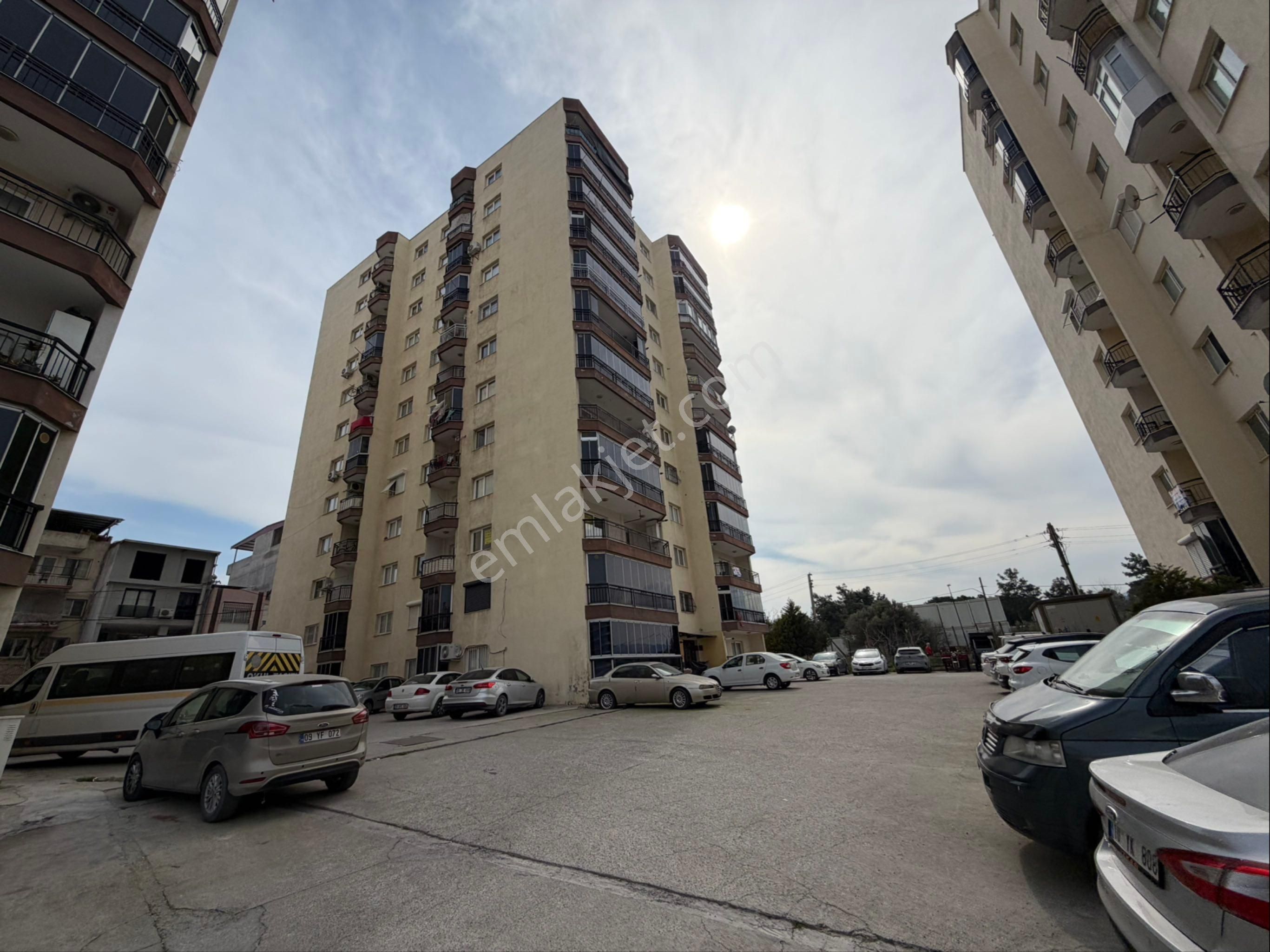 Buca Güzelsu Sitesi 3+1 Satılık Daire - Görsel 3