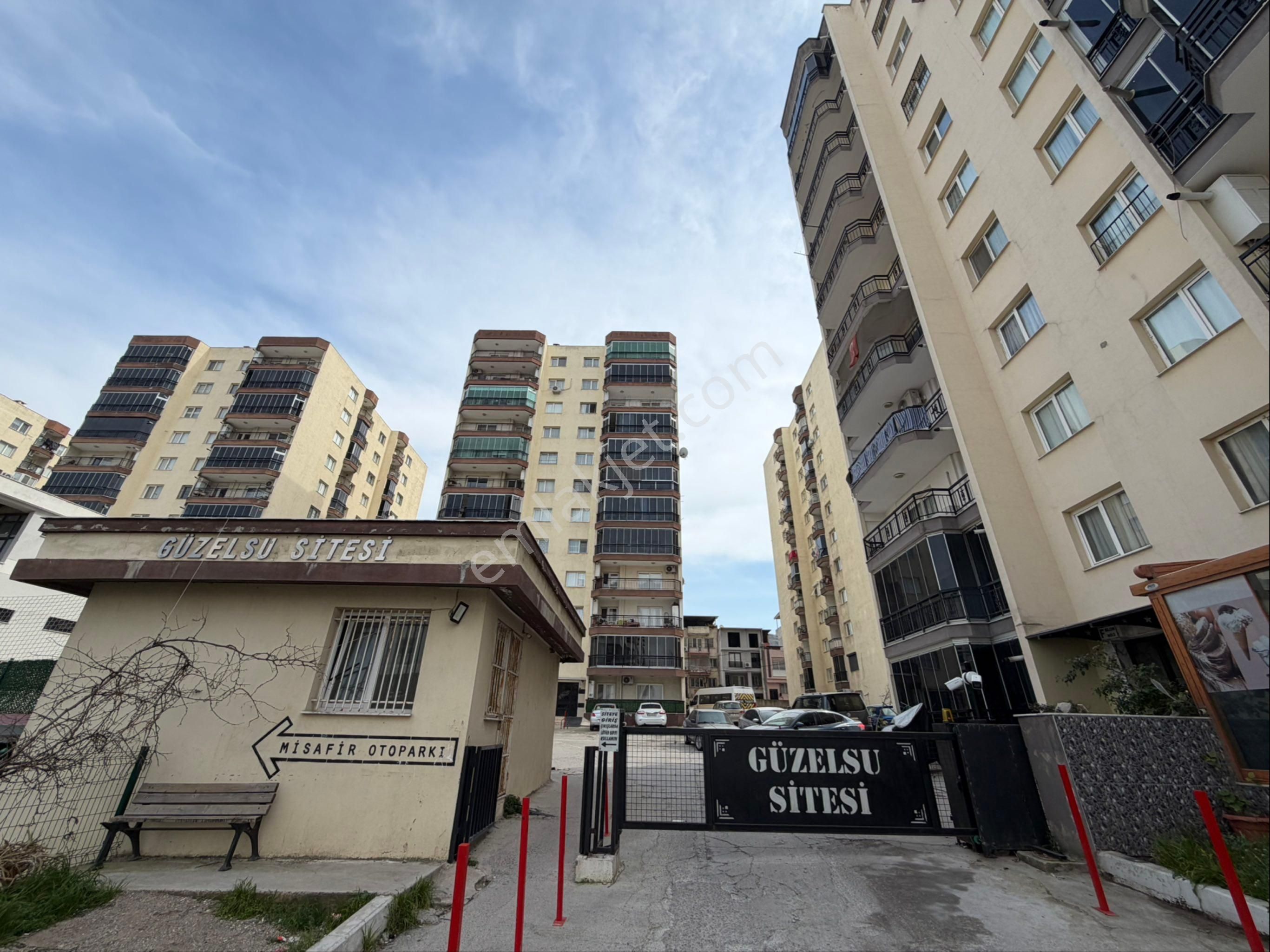 Buca Güzelsu Sitesi 3+1 Satılık Daire