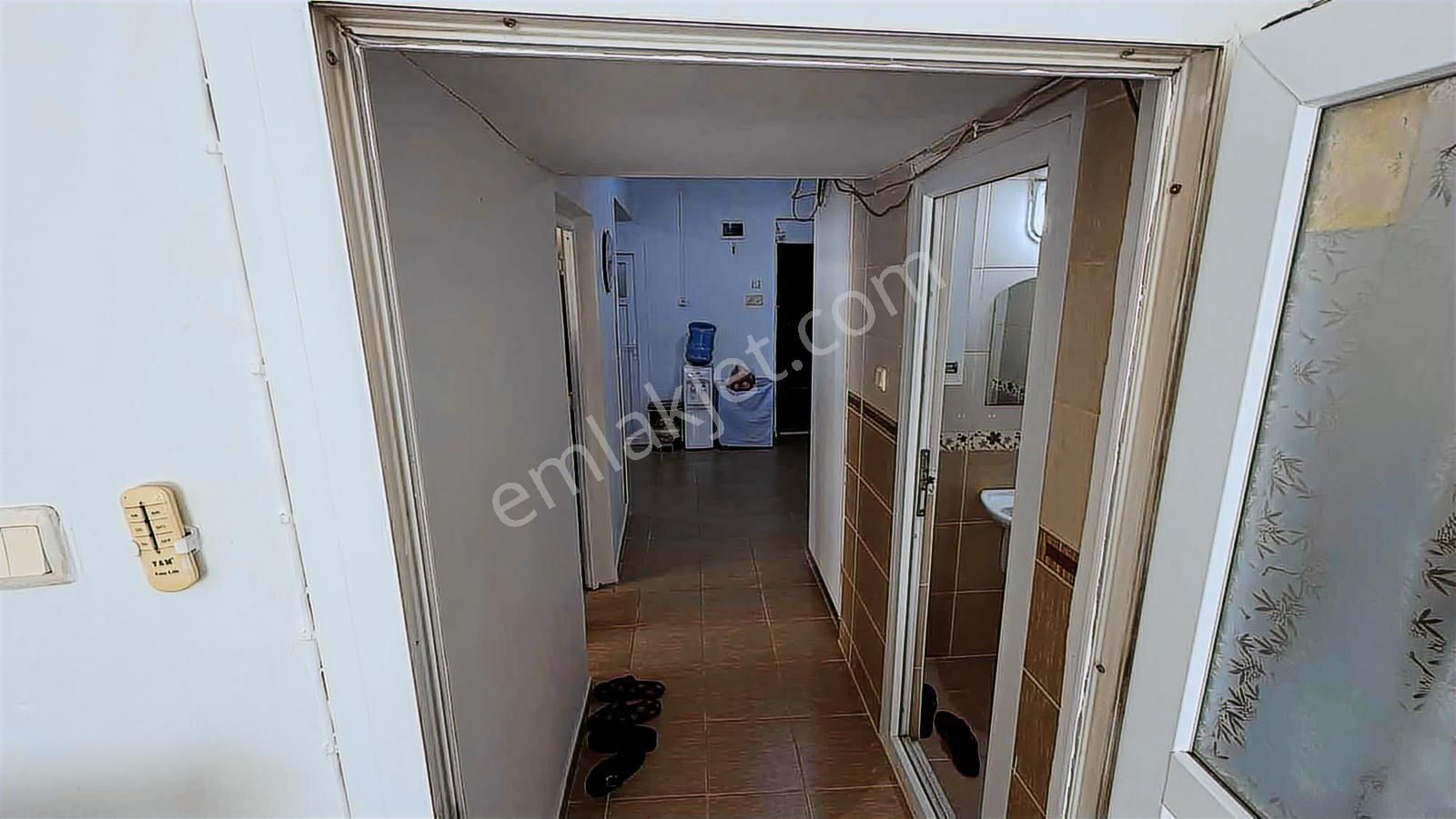 Arca'dan İçi Yapılı Temiz 3+1 Satılık Daire - Görsel 12