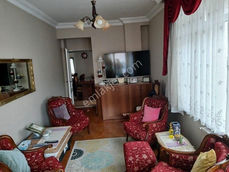 Tülay Özkök'ten Nev Çarşıya Komşu Aydınlık Ferah Kiralık Daire - Görsel 5