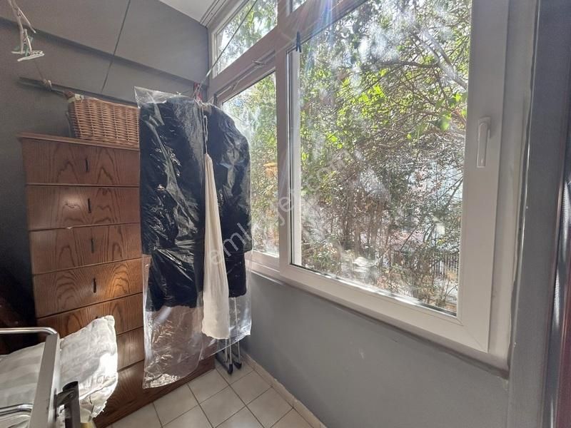 Tülay Özkök'ten Nostaljik Binada Eşyalı Kiralık Daire - Görsel 21