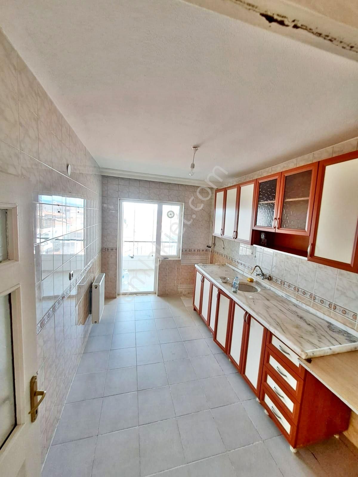 Ufuktepe Ankara Manzaralı Full Yapılı Arakat Kiralık 3 +1 Daire - Görsel 2