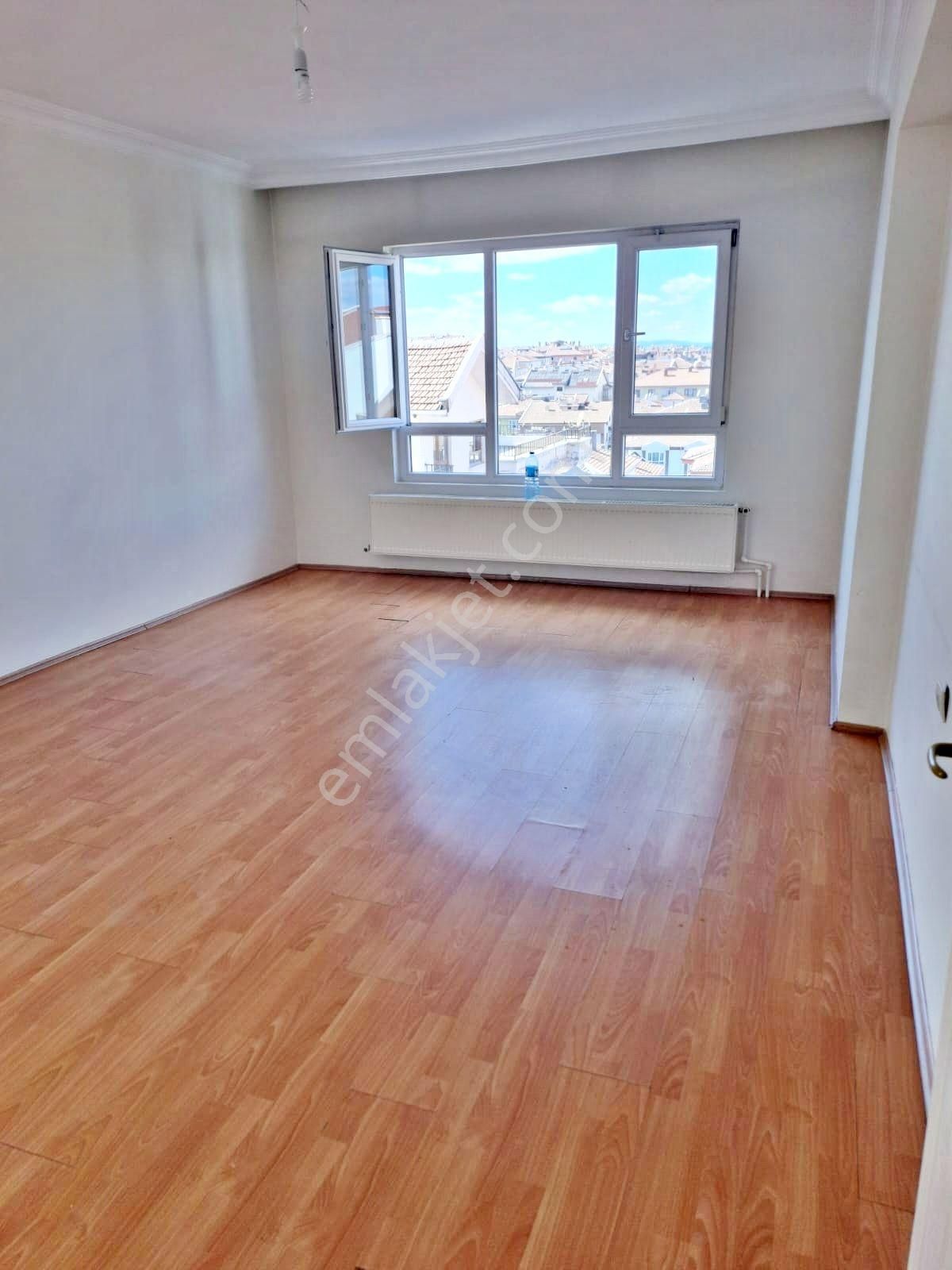 Ufuktepe Ankara Manzaralı Full Yapılı Arakat Kiralık 3 +1 Daire - Görsel 9