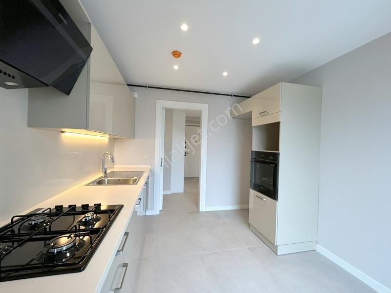 Tülay Özkök'ten Selami Çeşme Deniz Manzaralı Sıfır Kiralık Daire - Görsel 13