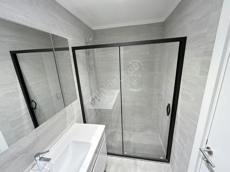 Tülay Özkök'ten Selami Çeşme Deniz Manzaralı Sıfır Kiralık Daire - Görsel 14