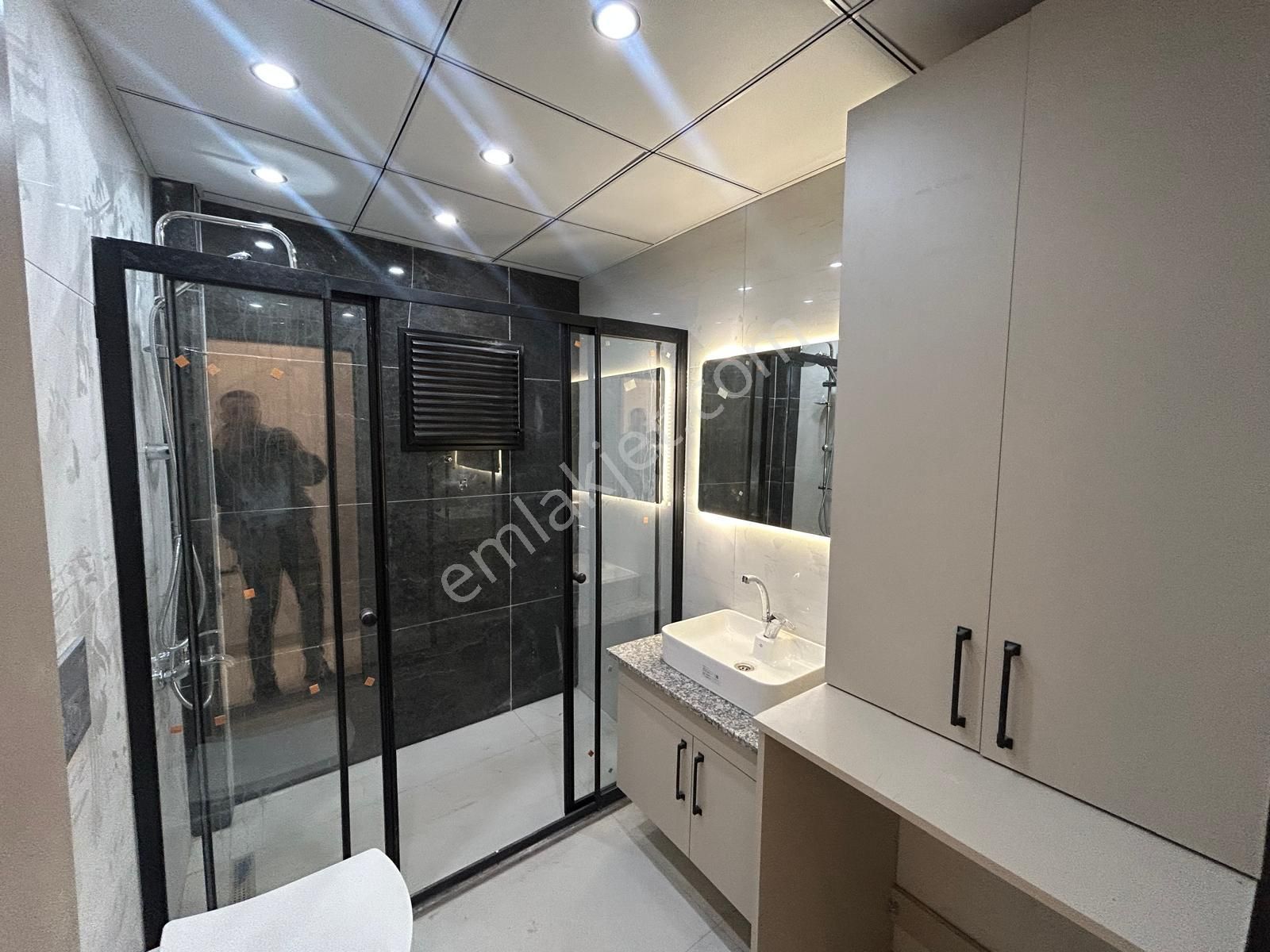 Beyazevlerde Sitede 3+1 Kapalı Mutfaklı Ekstralı Cazip Daire - Görsel 8