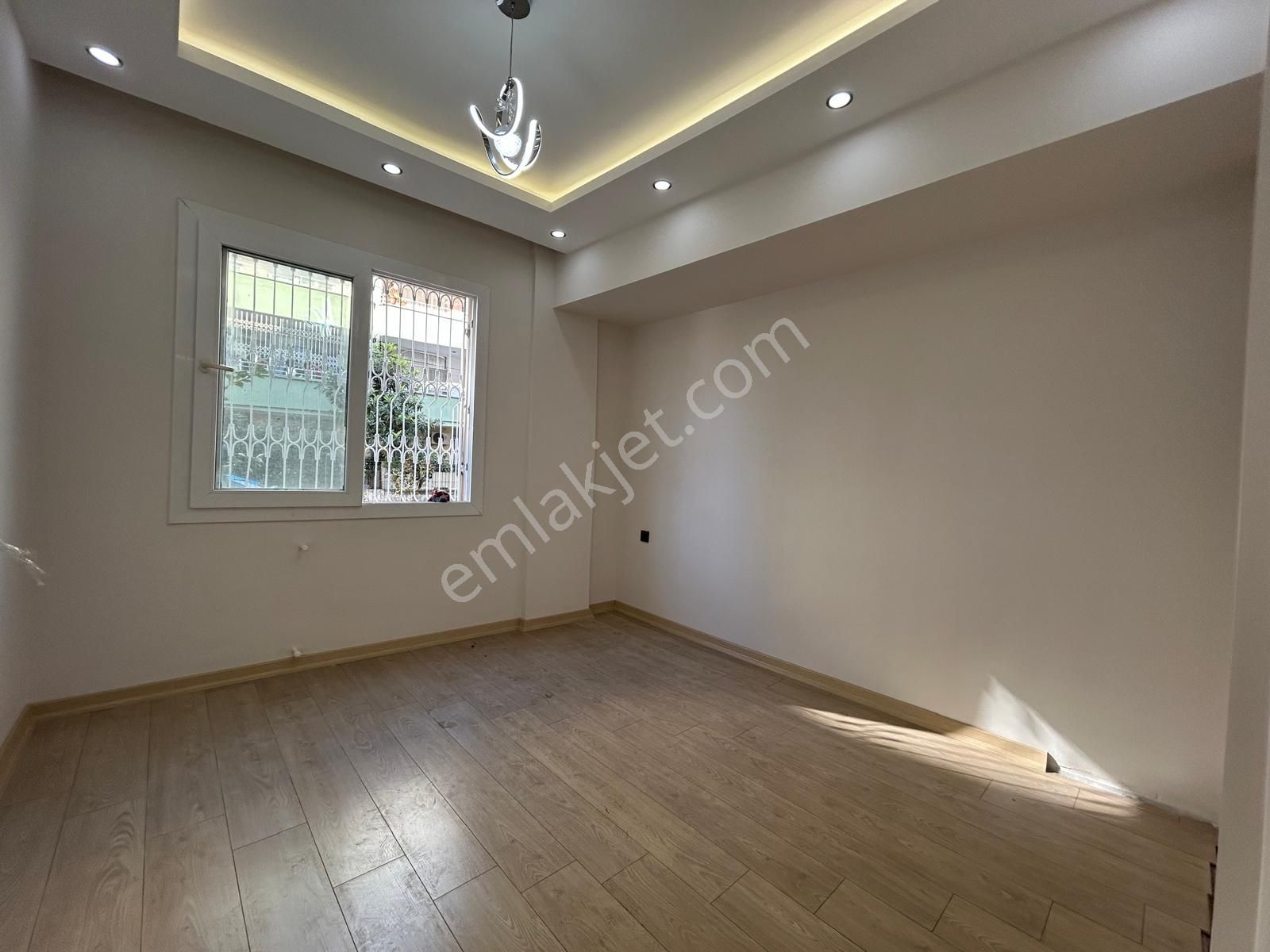 Beyazevlerde Sitede 3+1 Kapalı Mutfaklı Ekstralı Cazip Daire - Görsel 12