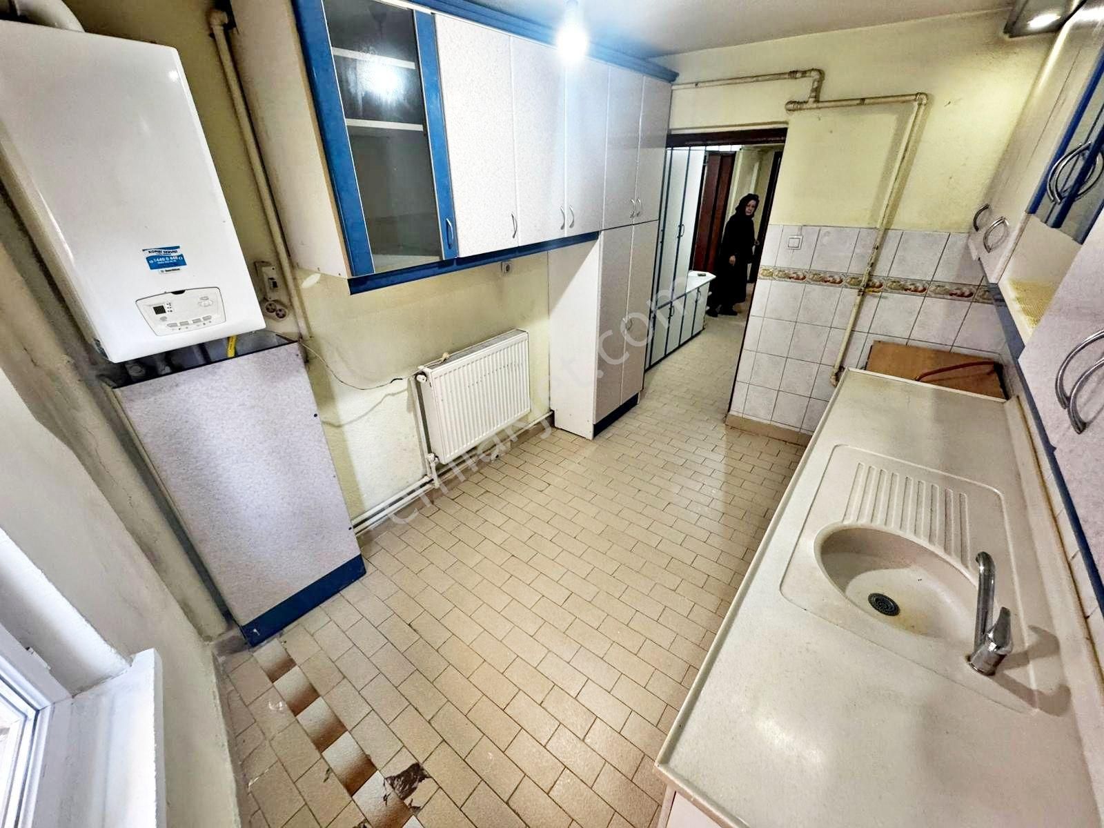 E.şehir Hast./y.beyazıt Üniv./ Antares Awm Dibinde Kiralık 1+1 - Görsel 6