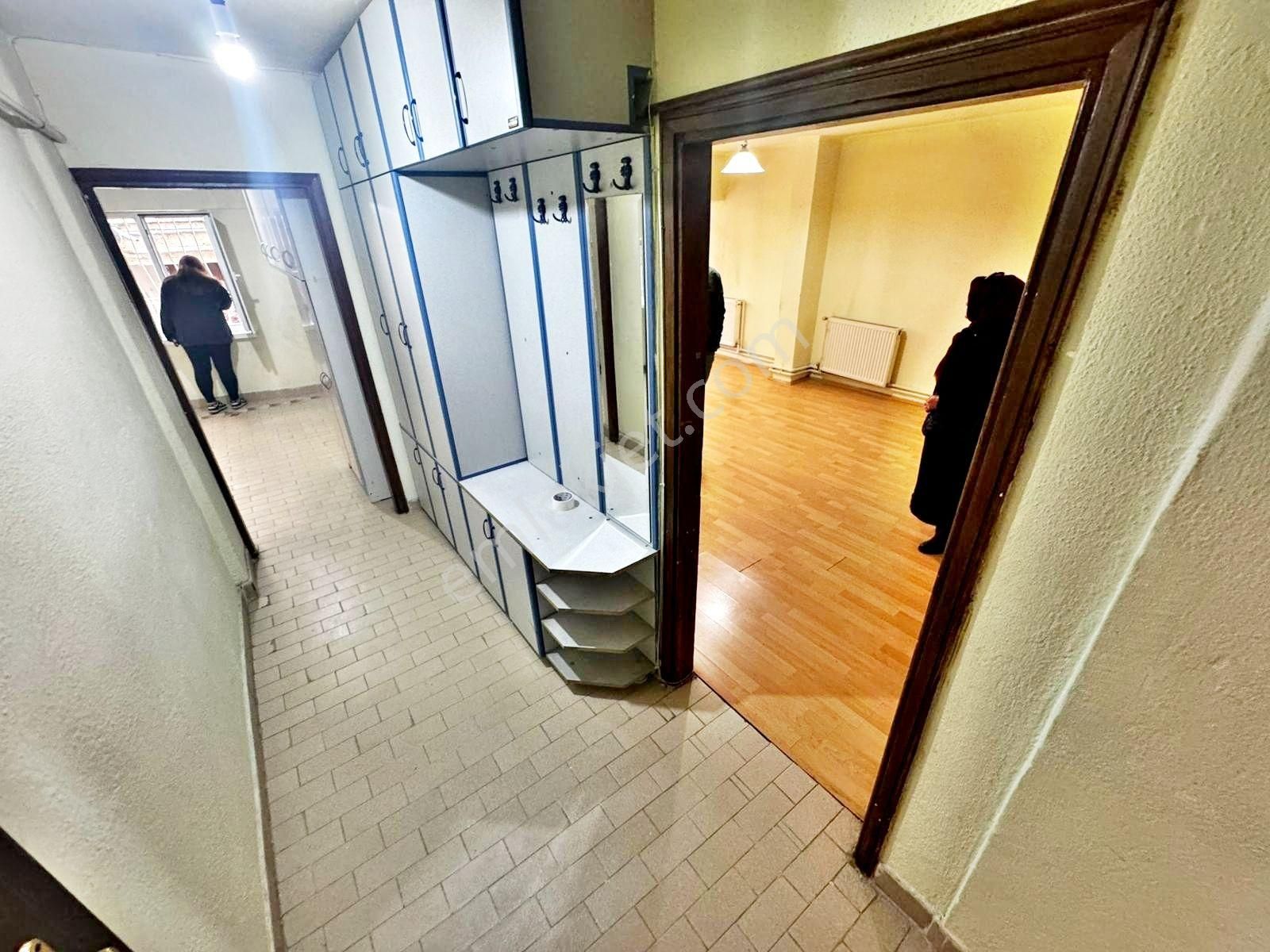 E.şehir Hast./y.beyazıt Üniv./ Antares Awm Dibinde Kiralık 1+1 - Görsel 28