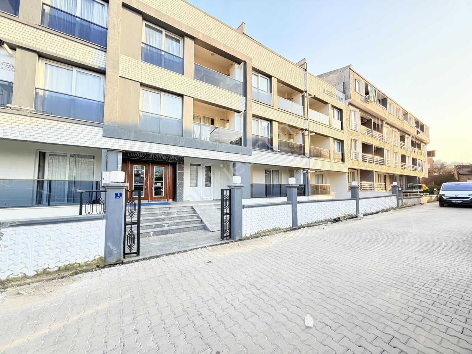 Ferah Yaşam Alanıyla Eşyalı 2+1