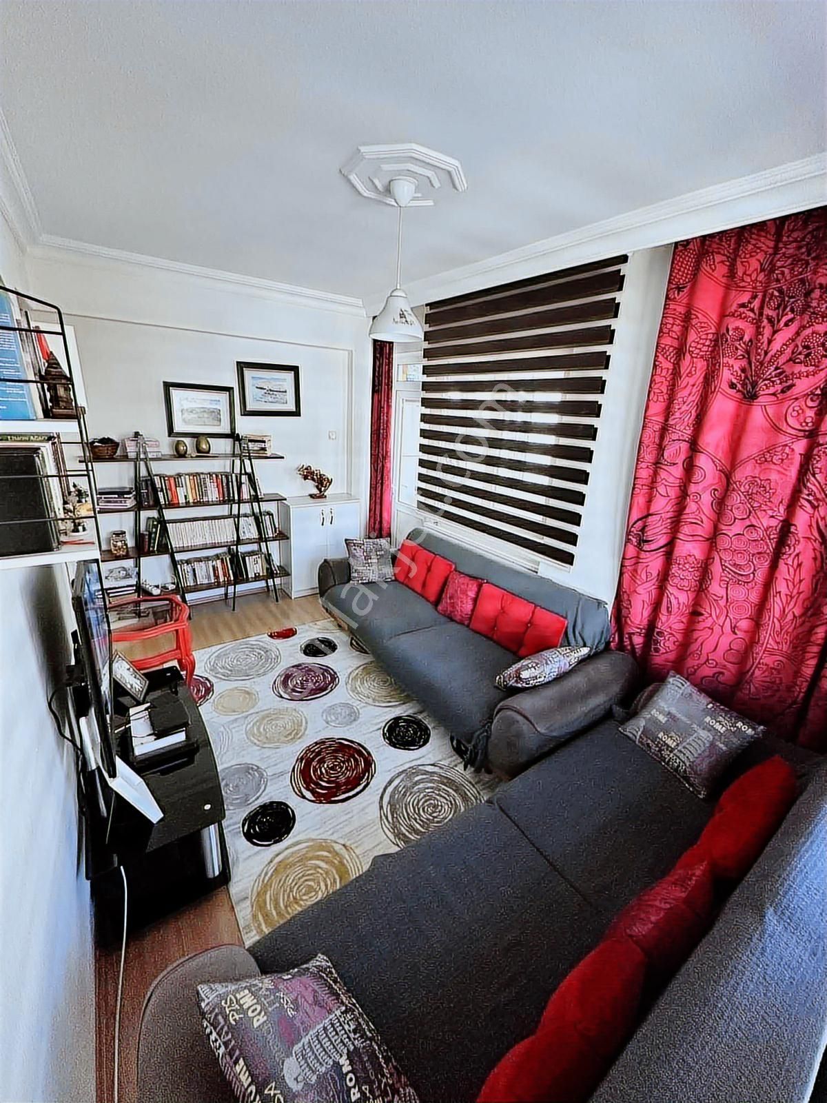 Şafak Mahallesinde Ara Kat 3+1 Doğalgazlı 135 M2 Satılık Daire - Görsel 31