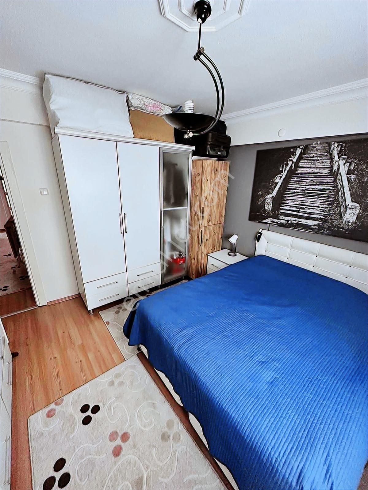 Şafak Mahallesinde Ara Kat 3+1 Doğalgazlı 135 M2 Satılık Daire - Görsel 13