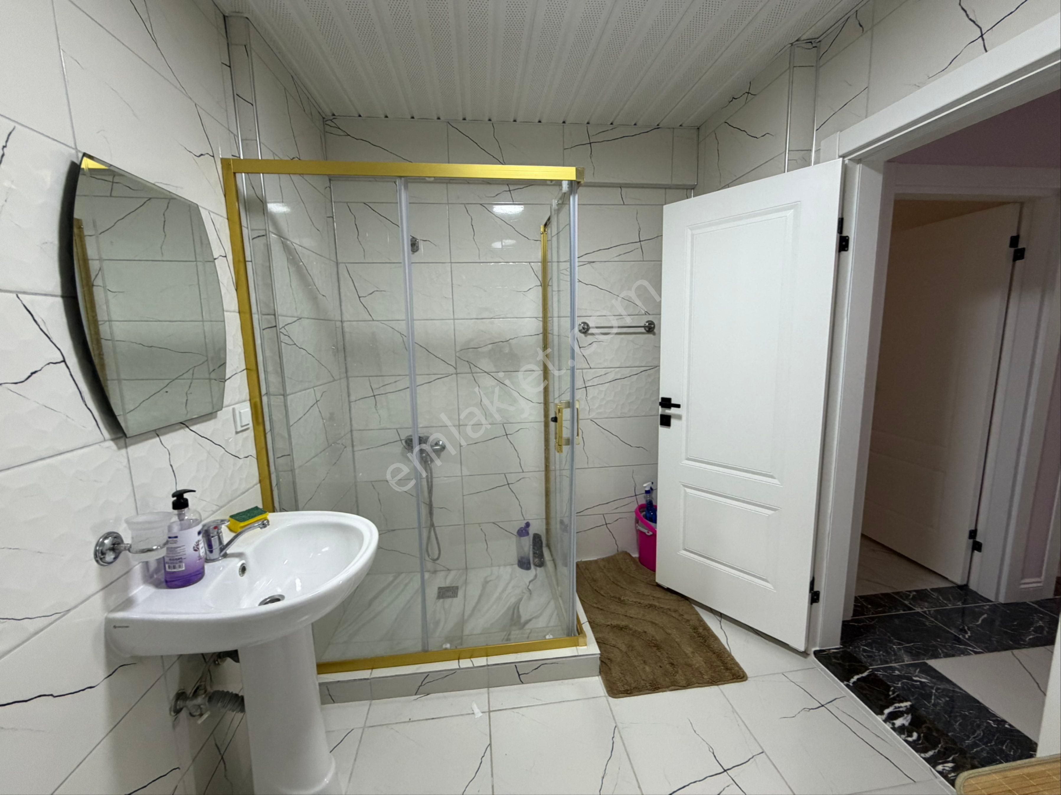 Damlataş 2+1 Eşyalı Kiralık Daire - Görsel 12