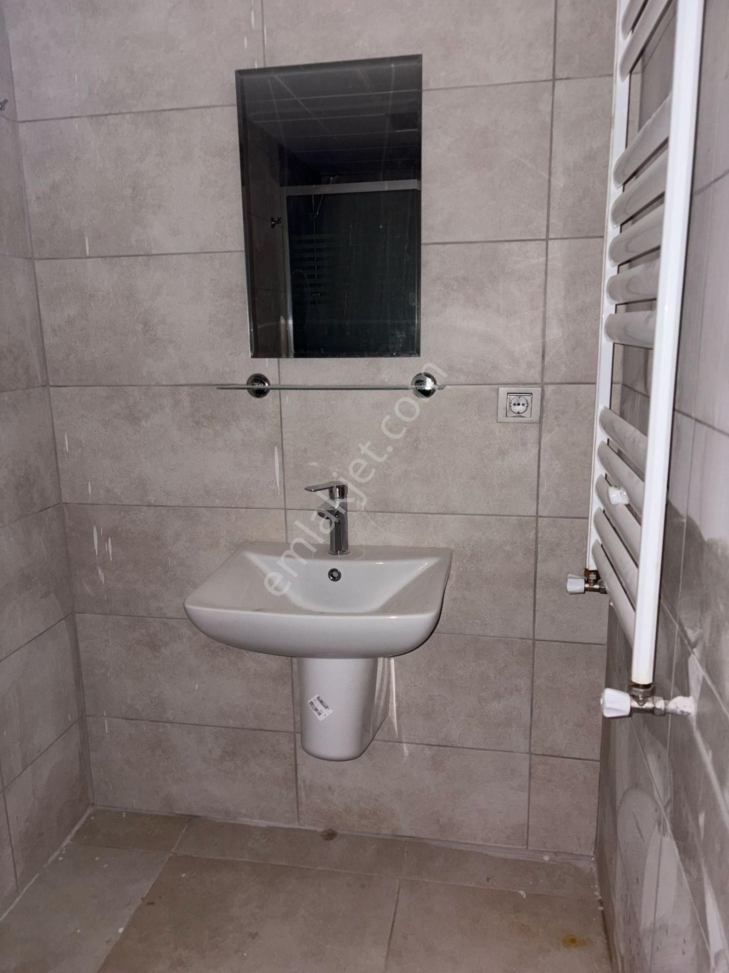 Enes Emlaktan Cihatlı Toki Evlerinde Kiralık Daire - Görsel 9