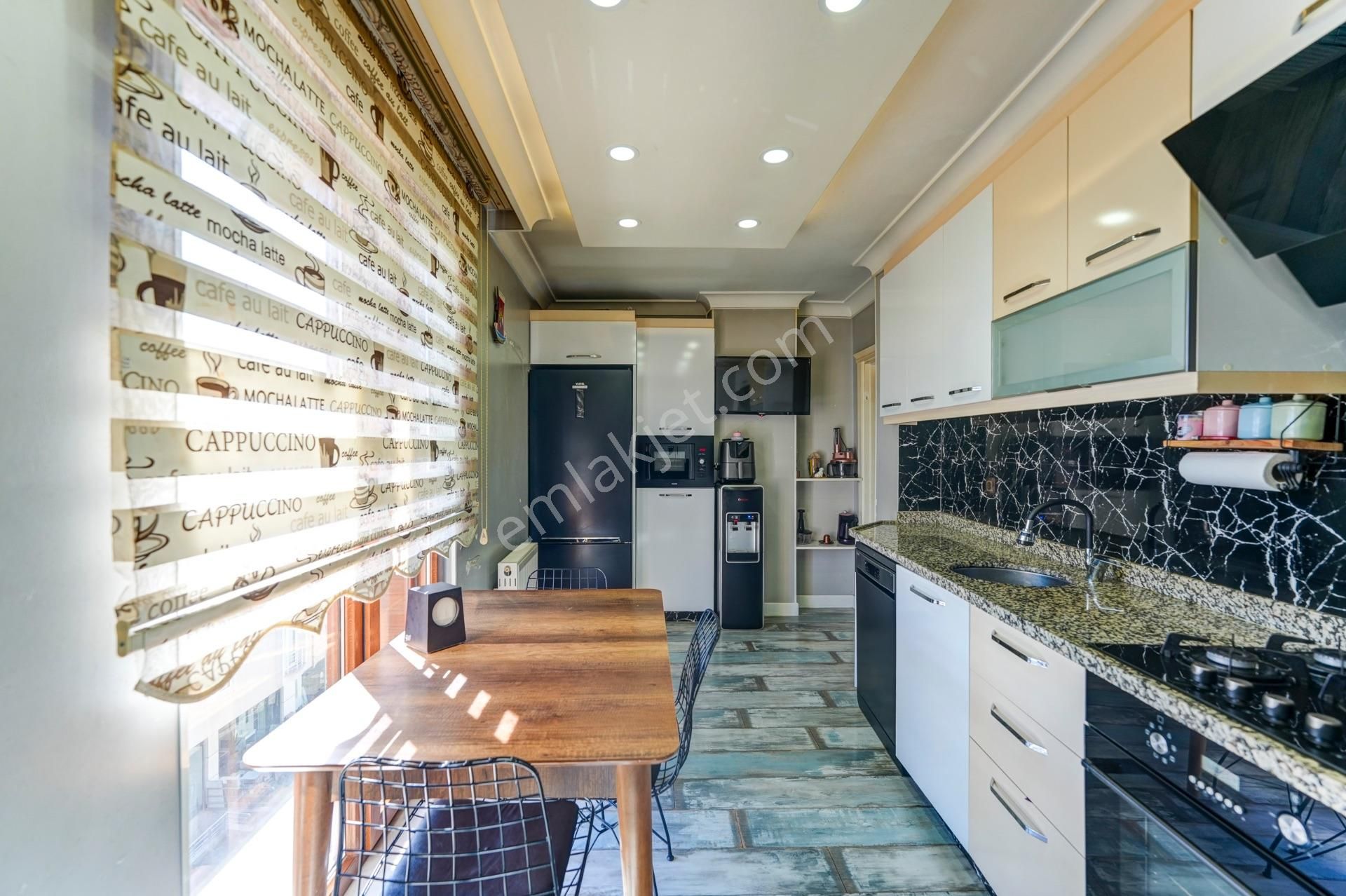 Çekmeköy Aydınlar Mah. Cadde Üzeri Net 189 M2 3+1 Dubleks Daire - Görsel 10