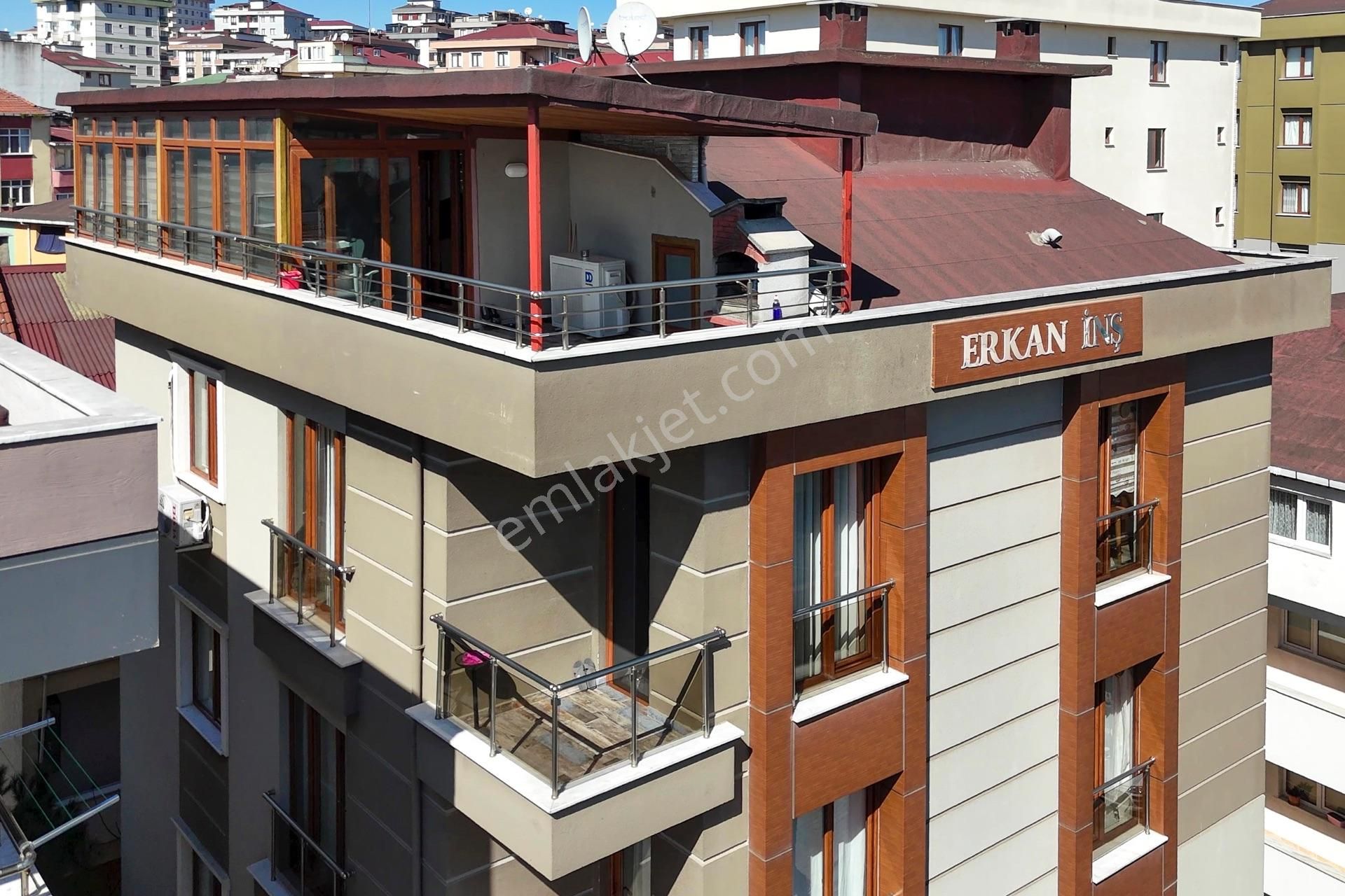 Çekmeköy Aydınlar Mah. Cadde Üzeri Net 189 M2 3+1 Dubleks Daire