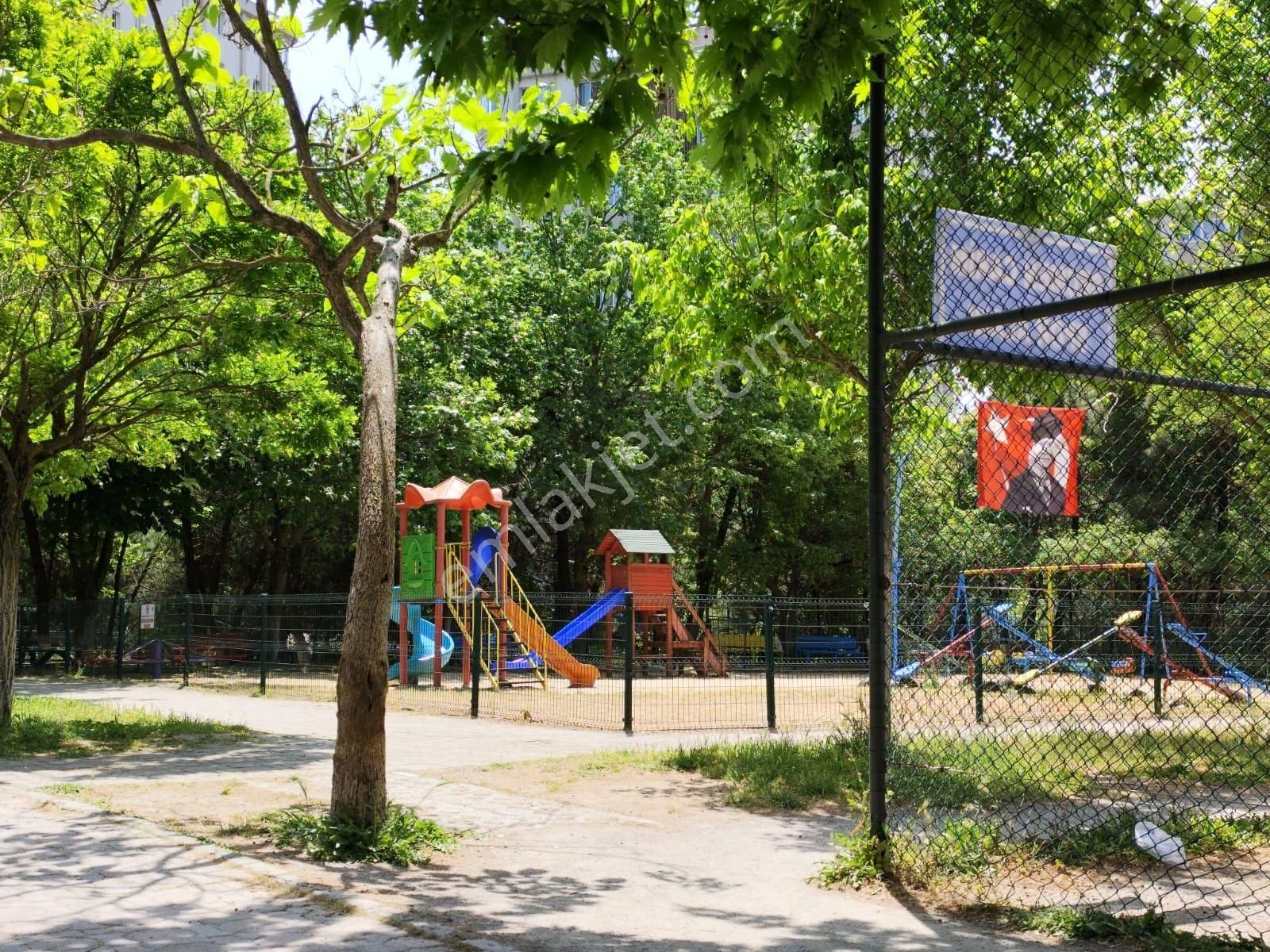 Mertcan Dan Yakakent Sitesinde Arakat 3+1 İskanlı-kapalı Balkonlu Fırsat - Görsel 22