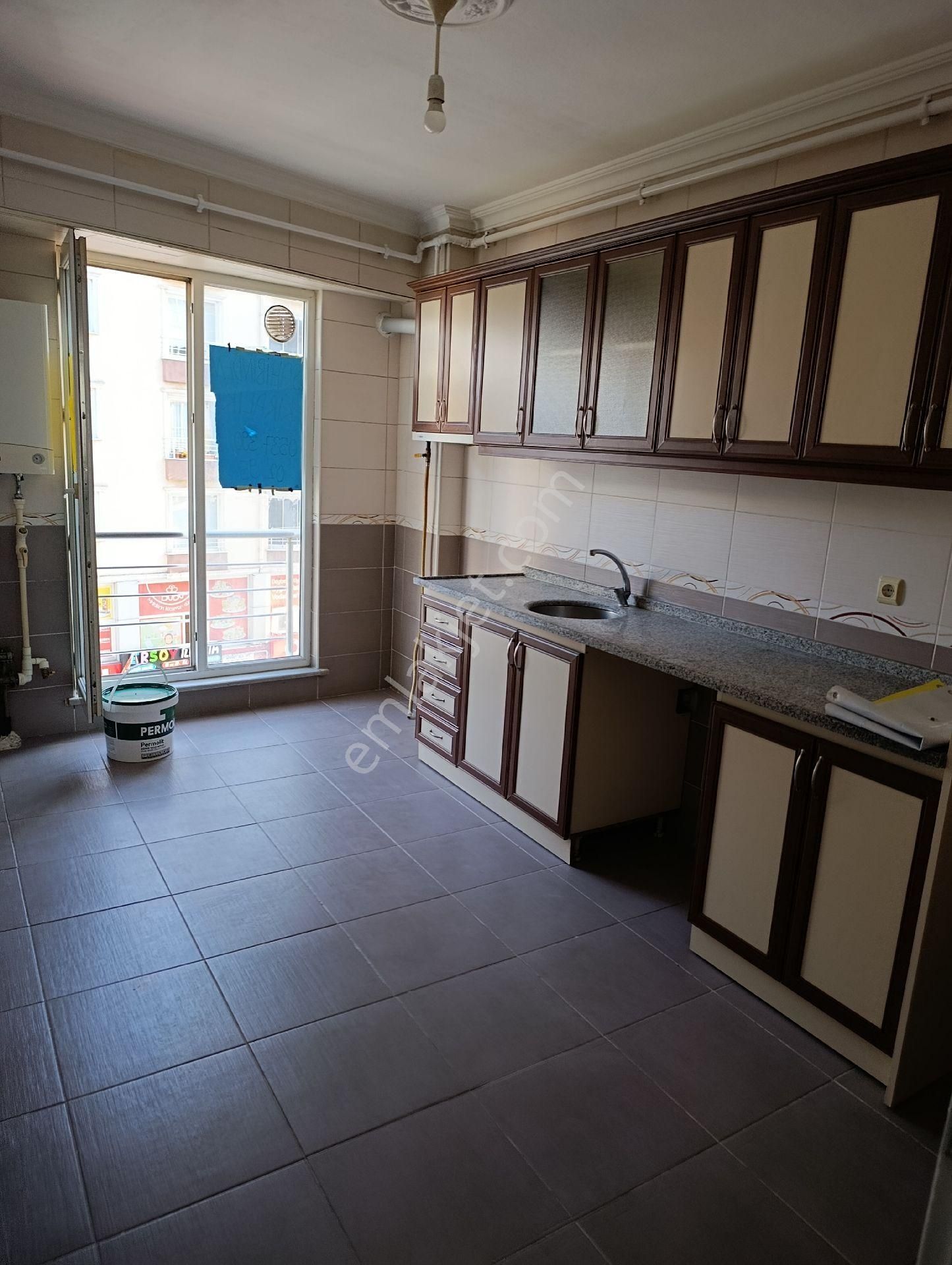 Şeyh Sinan Mahallesinde Kiralık 2+1 100m²