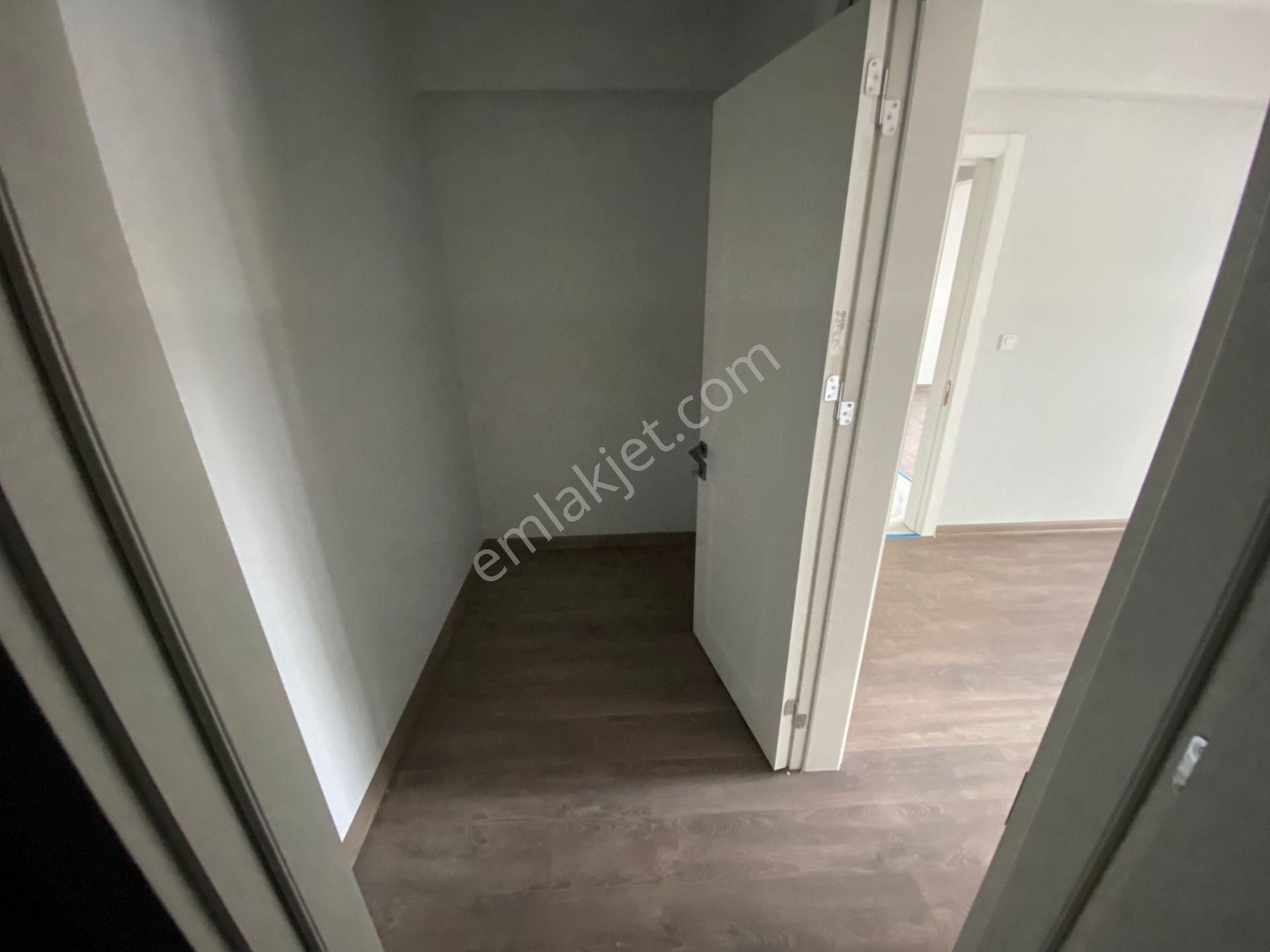 Konak Merkezde Lüx Daireler ... - Görsel 23