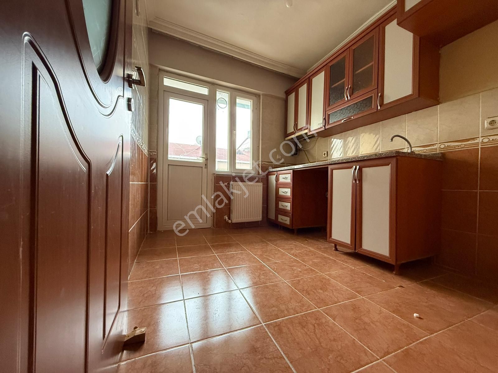 Üçevler Mahallesi 2+1 Kiralık Daire Balkonlu Geniş M2! - Görsel 2